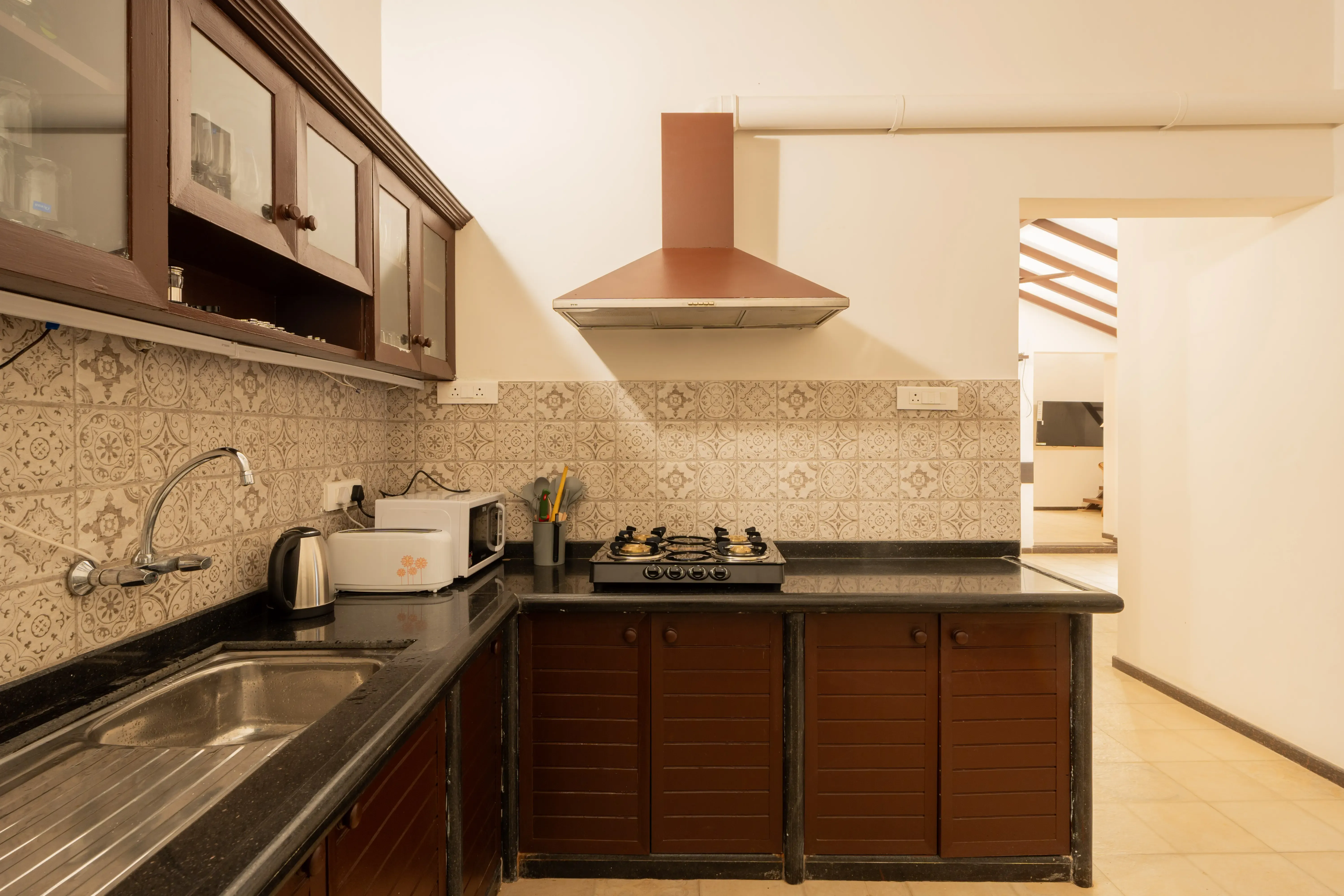 Casa do Mar | Heritage Portuguese 4-BHK Villa Near Calangute Beach With Private Pool — photo 16