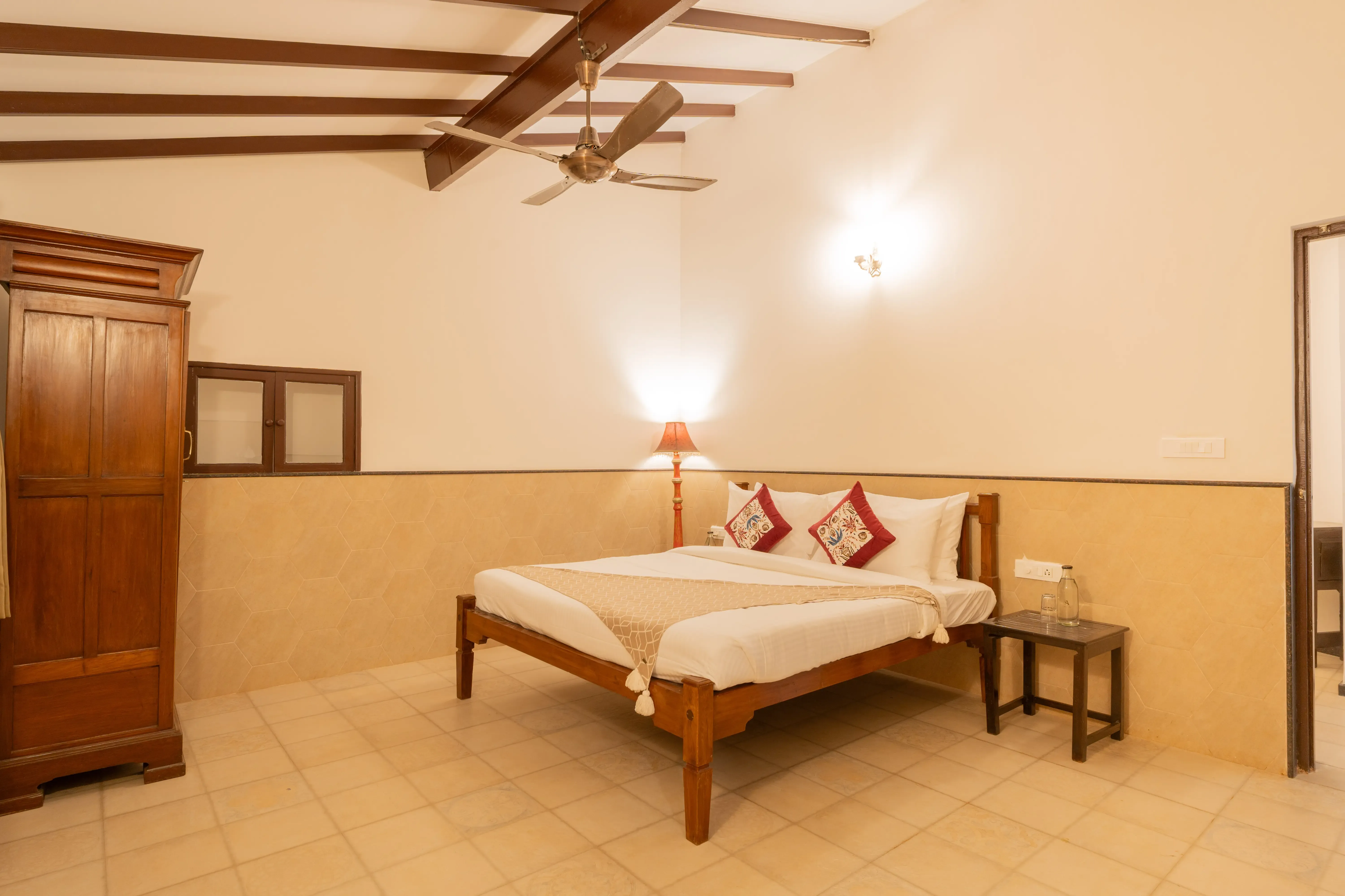 Casa do Mar | Heritage Portuguese 4-BHK Villa Near Calangute Beach With Private Pool — photo 24