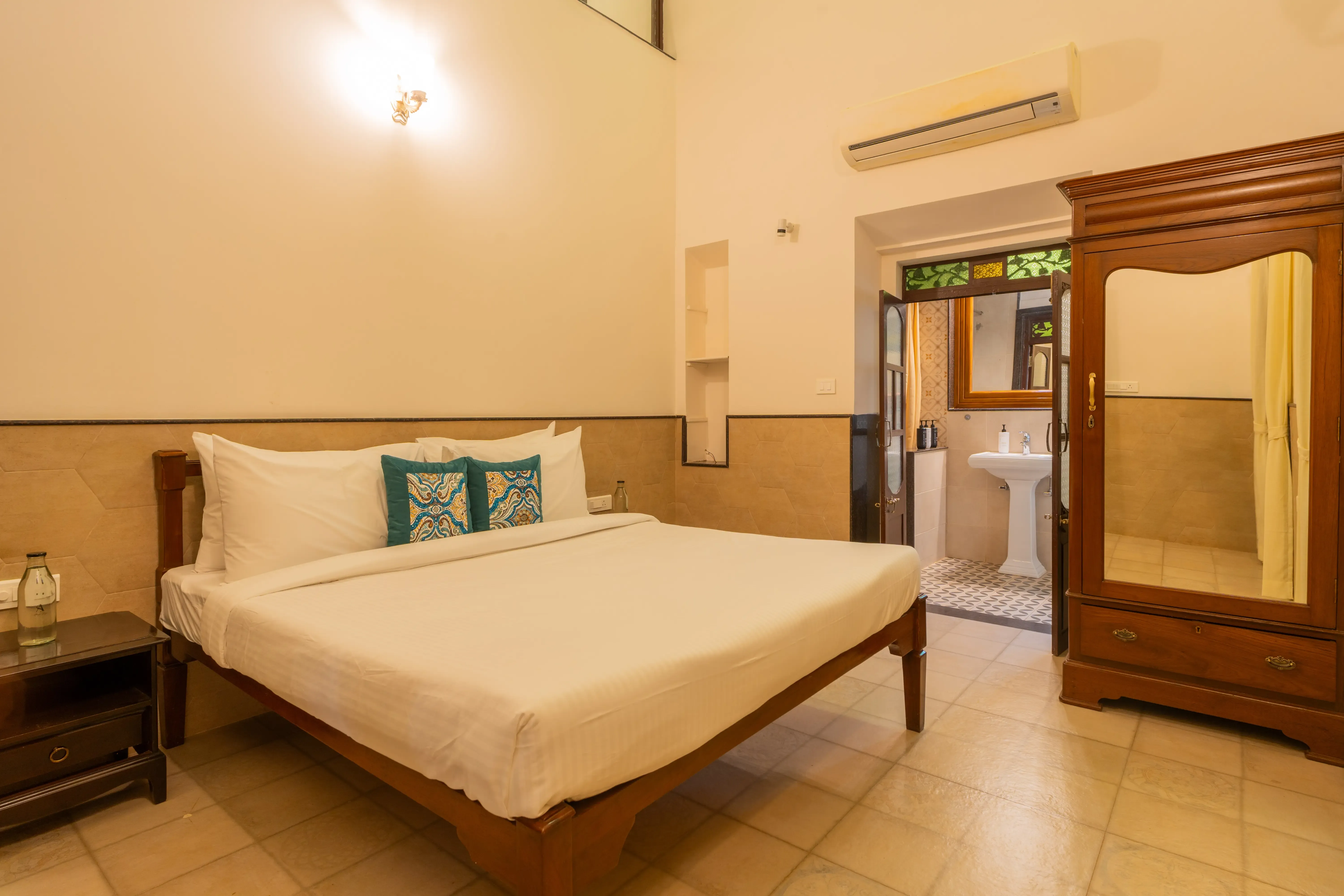 Casa do Mar | Heritage Portuguese 4-BHK Villa Near Calangute Beach With Private Pool — photo 29