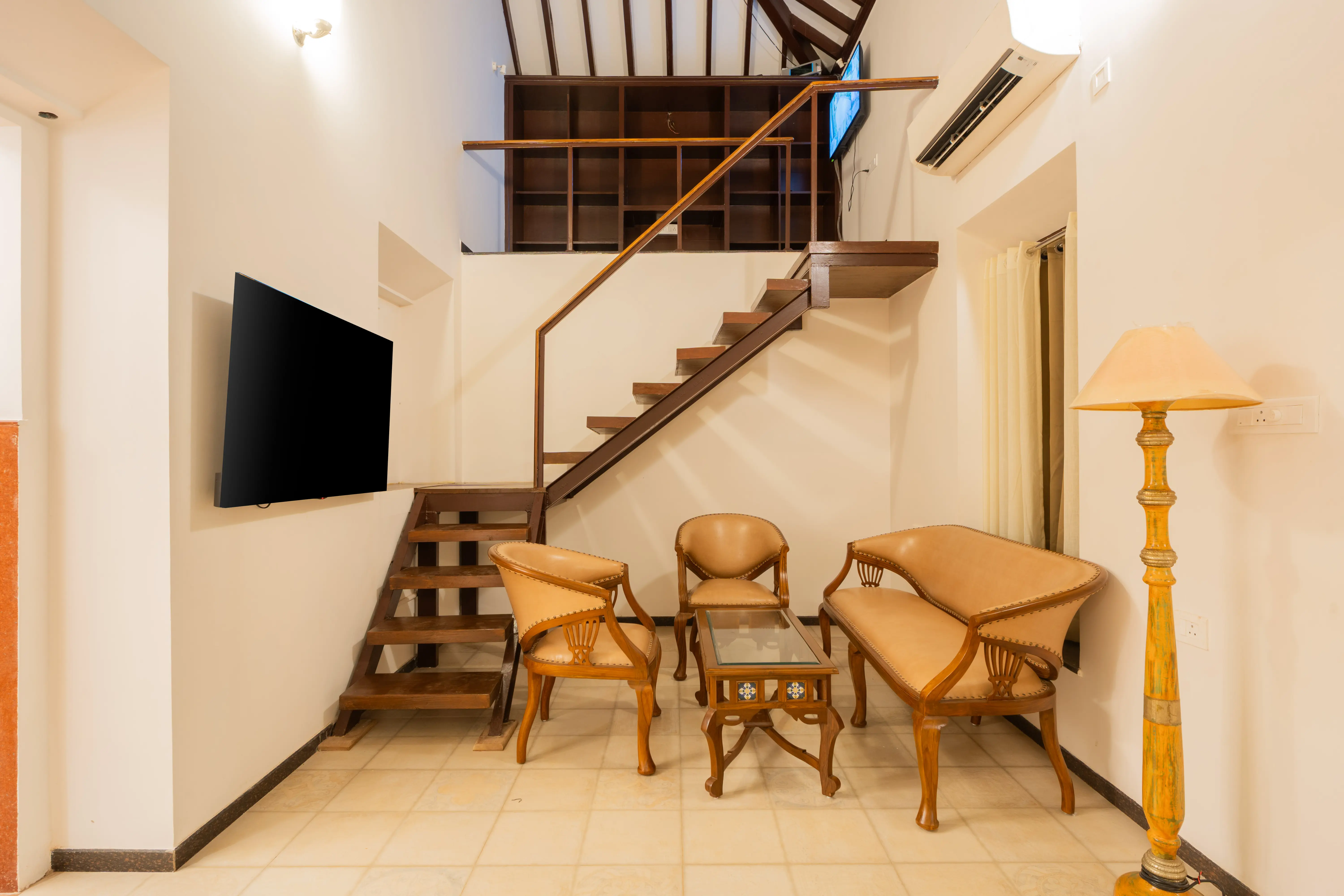 Casa do Mar | Heritage Portuguese 4-BHK Villa Near Calangute Beach With Private Pool — photo 10