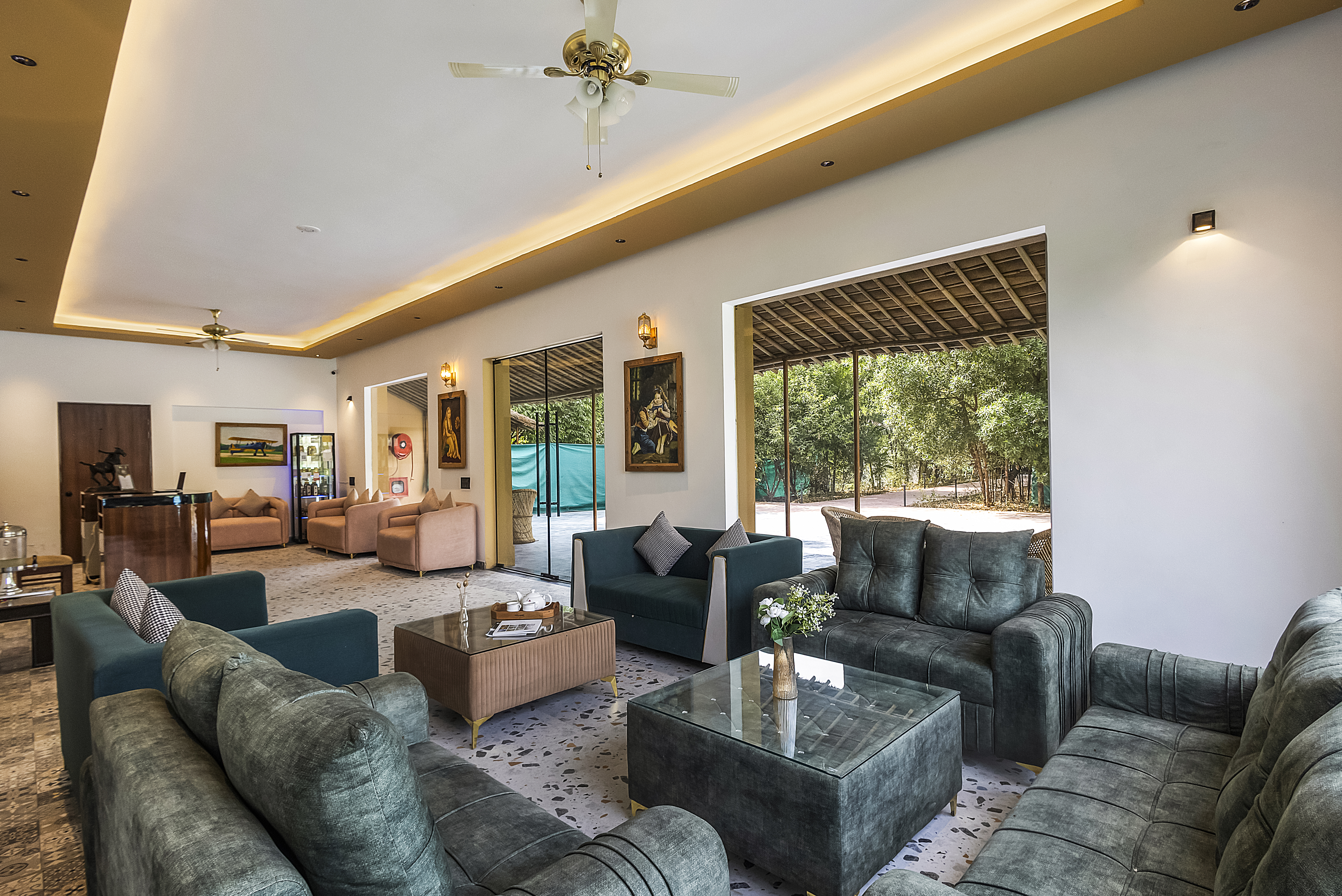 Aanandam Villas and Resort | Pet-friendly Executive Suite With Shared Pool, Restro & Garden — photo 13