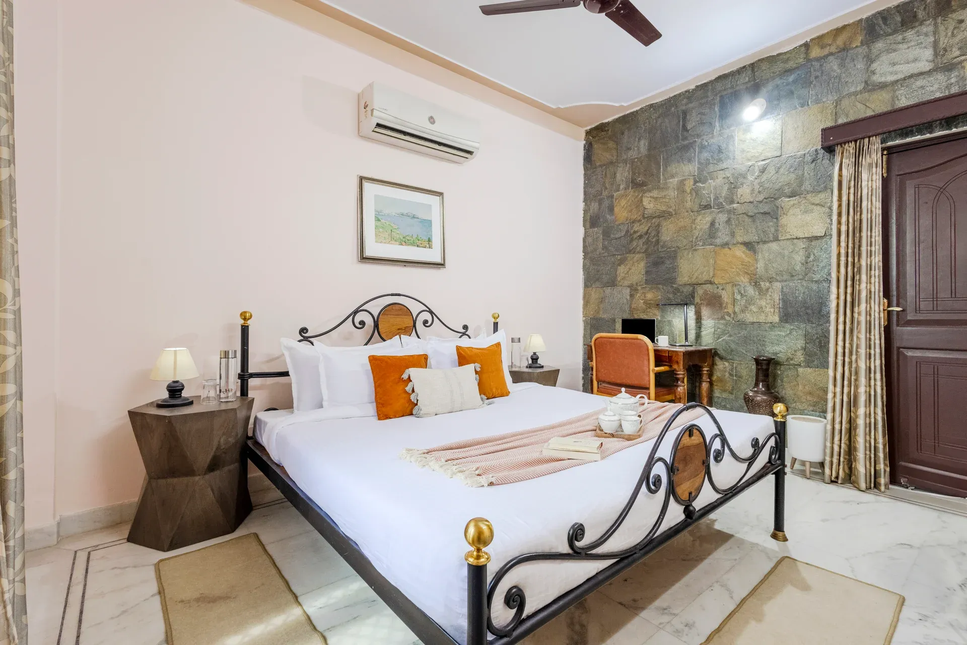 Abhimanyu Mansion Topaz | 2-BHK Haveli | Garden + Sit-Out Area | Central Location — photo 28