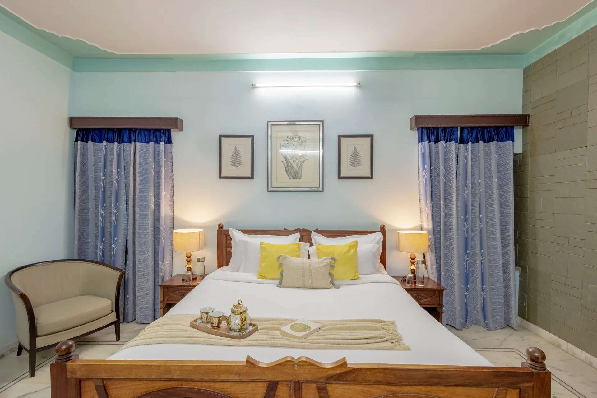 Abhimanyu Mansion Topaz | 2-BHK Haveli | Garden + Sit-Out Area | Central Location — photo 22