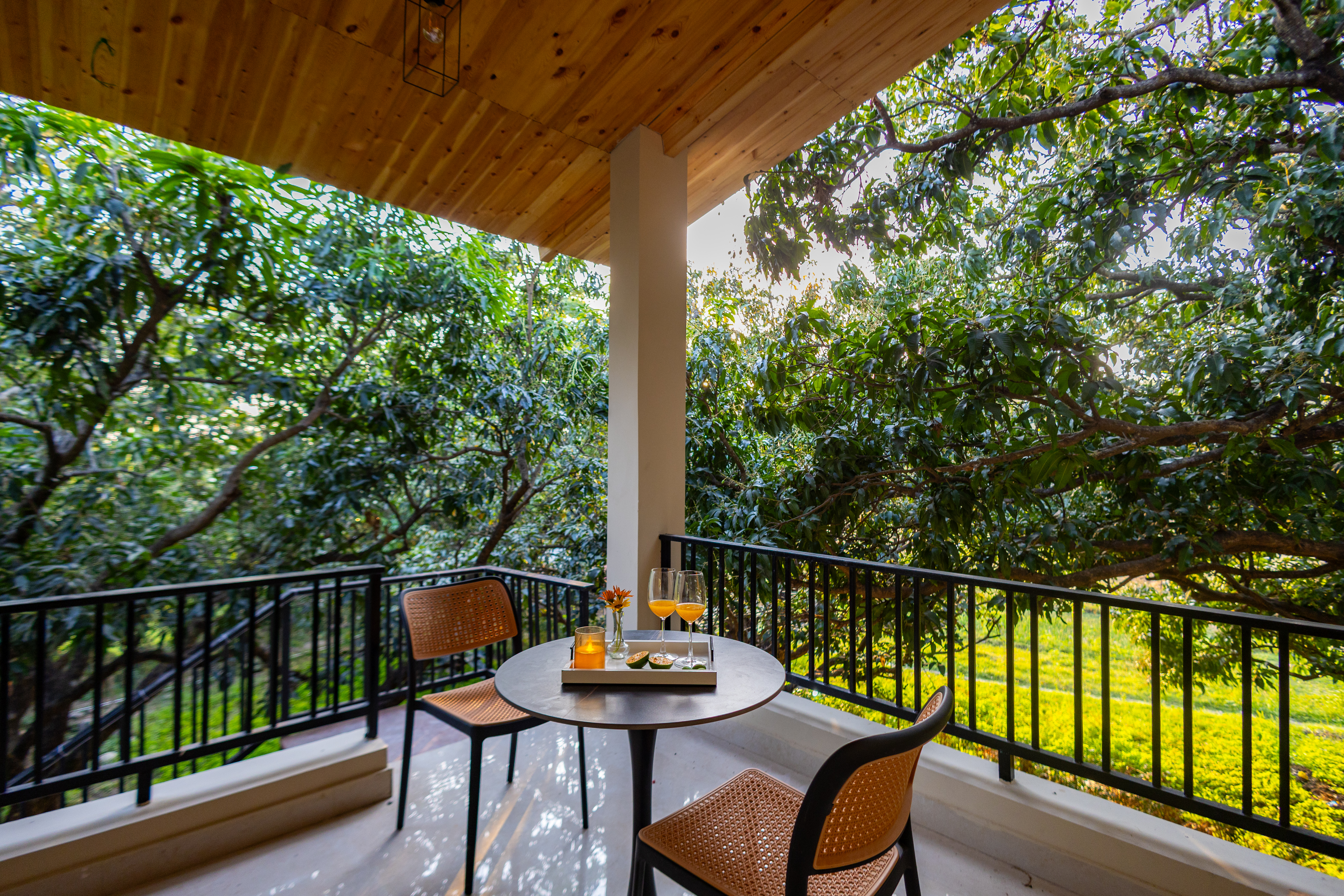 Sylvaara Maple | Room with Private Balcony, Restaurant, Garden & Unique Experiences like Thrilling Jungle Safaris — photo 2