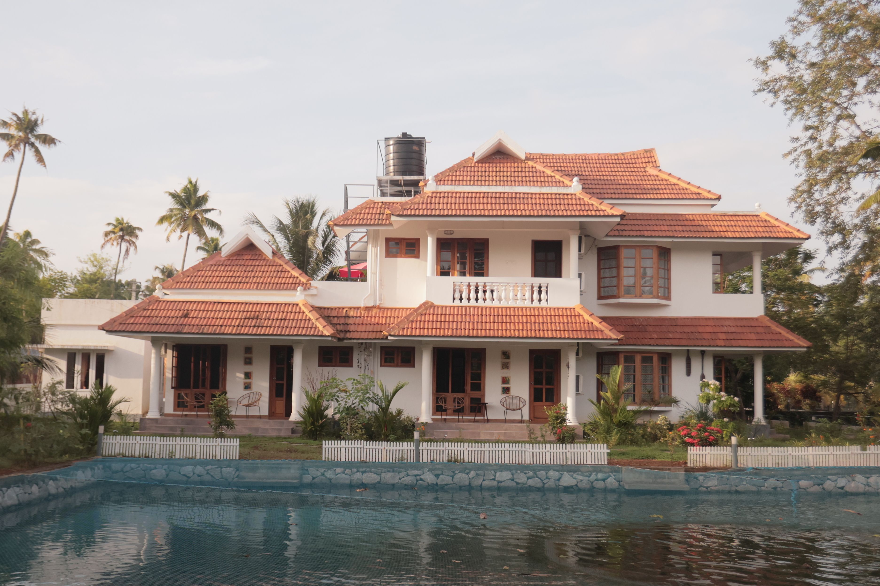 Palliath House | 1-Pond-facing Room with Shared Lawn, Patio and Ponds | Proximity to the Beach, Ocean, and Estuary