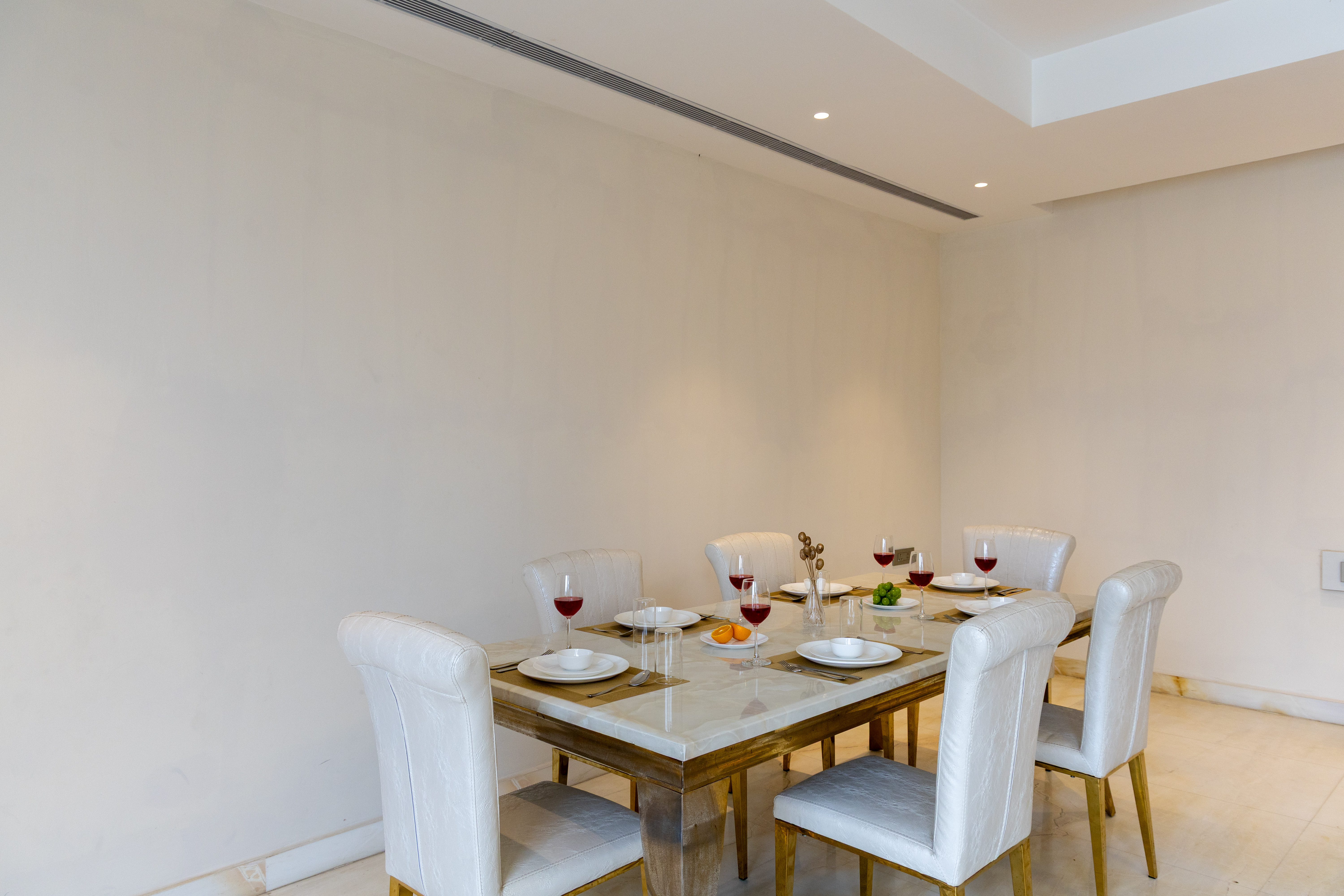 DSG Farm | Pet- friendly modern house Inspired 3-BHK with Bar with lounge, Bathtub, Private Pool, Swimming pool, Terrace & Garden — photo 17
