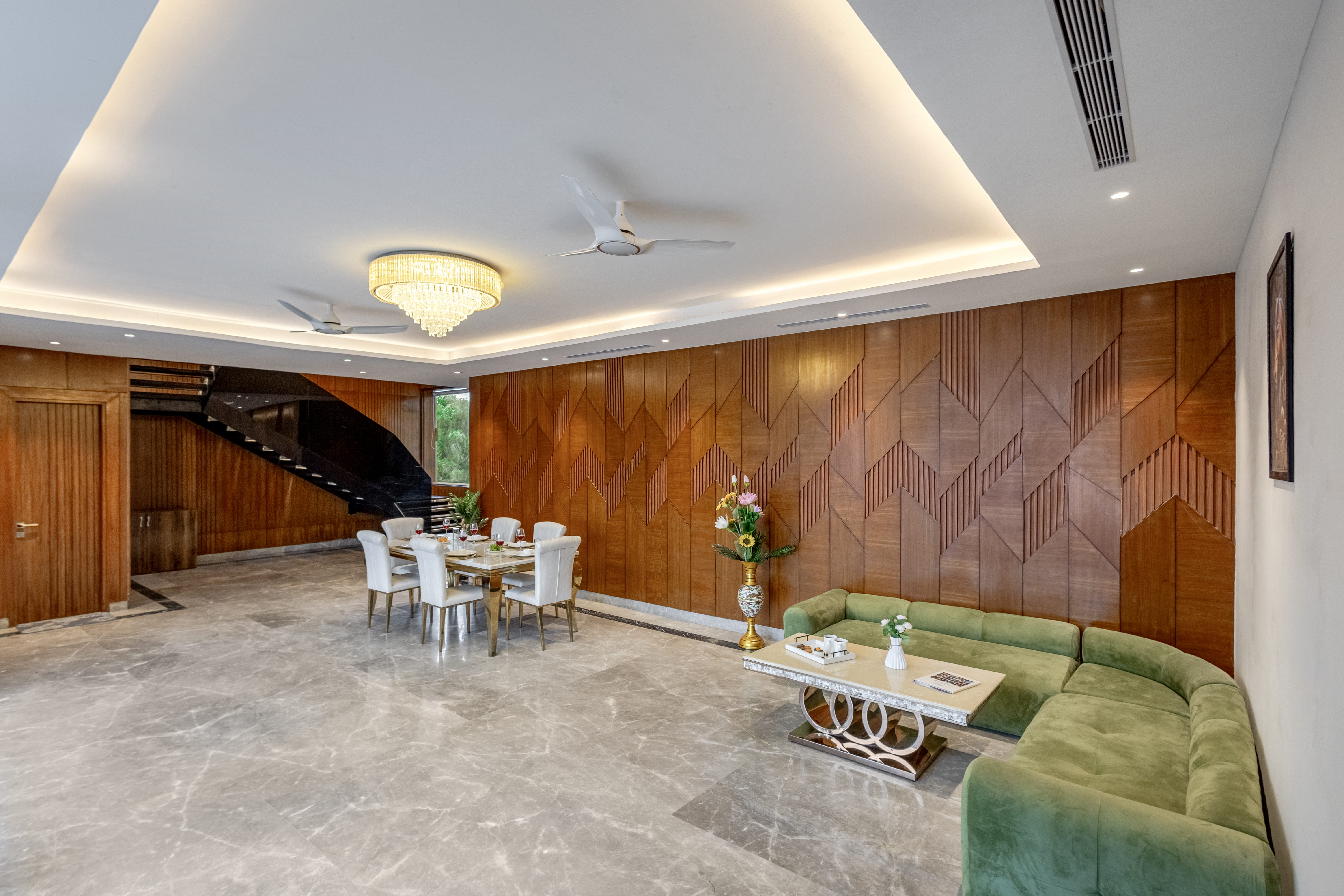 DSG Farm | Pet- friendly modern house Inspired 3-BHK with Bar with lounge, Bathtub, Private Pool, Swimming pool, Terrace & Garden — photo 22