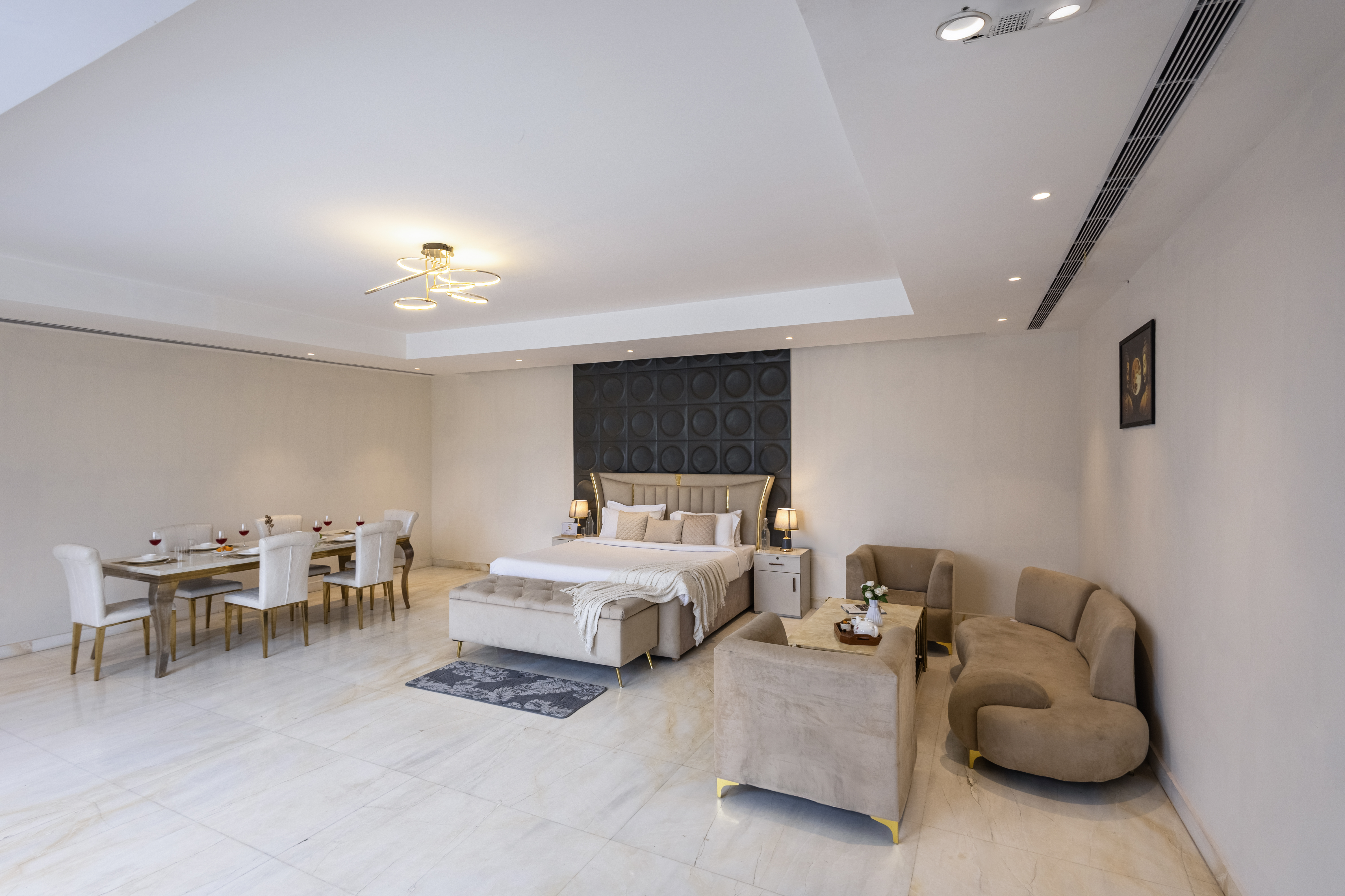 DSG Farm | Pet- friendly modern house Inspired 3-BHK with Bar with lounge, Bathtub, Private Pool, Swimming pool, Terrace & Garden — photo 16