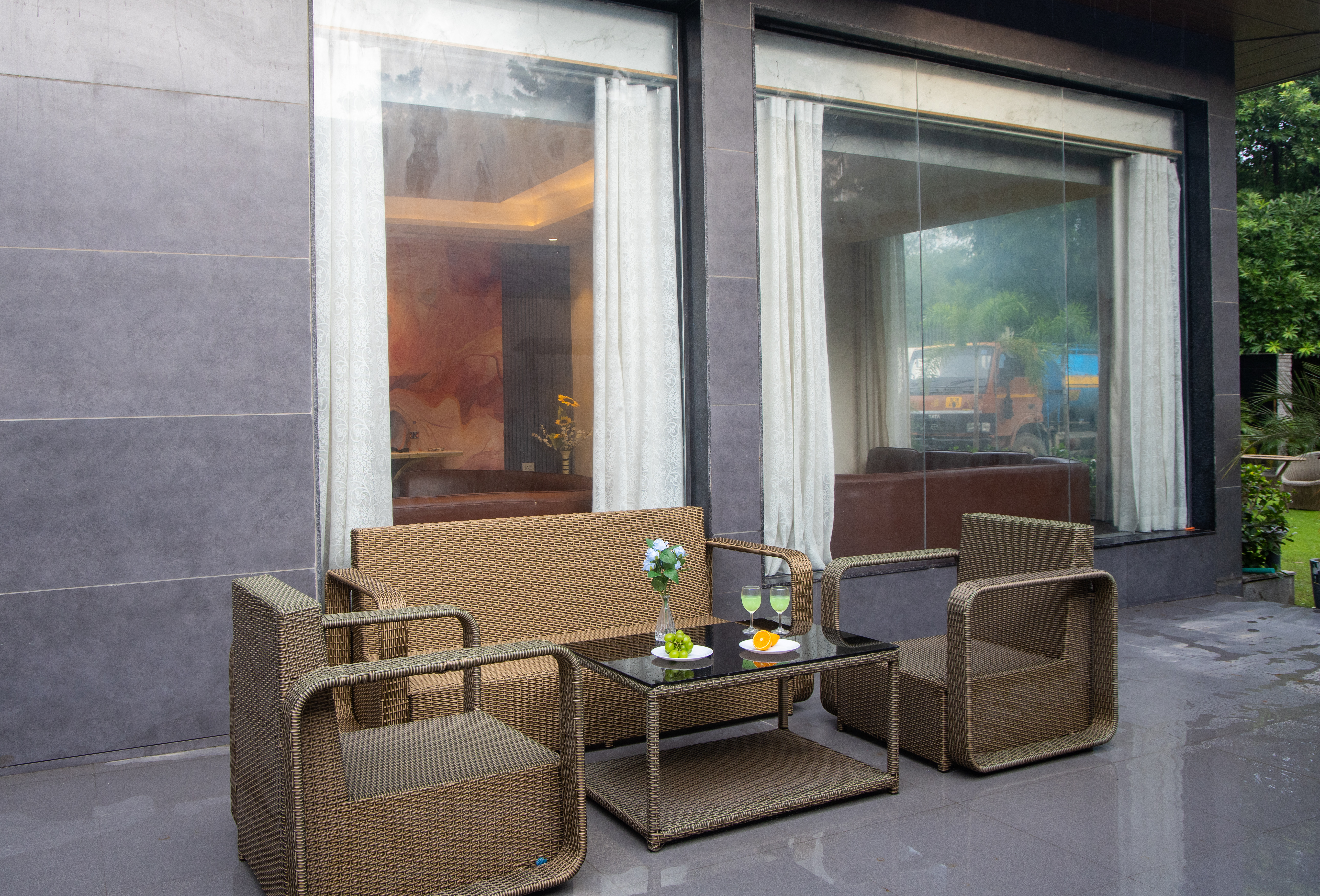 DSG Farm | Pet- friendly modern house Inspired 3-BHK with Bar with lounge, Bathtub, Private Pool, Swimming pool, Terrace & Garden — photo 5