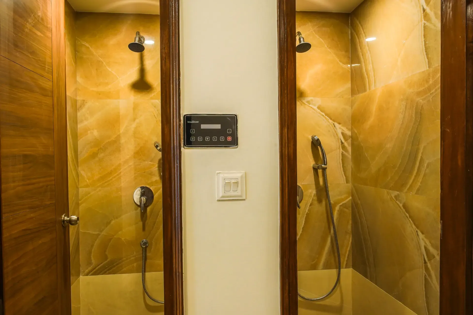 Veera Marina | Charming 3-BHK Apt Near Candolim Beach With Common Pools & Lift — photo 20