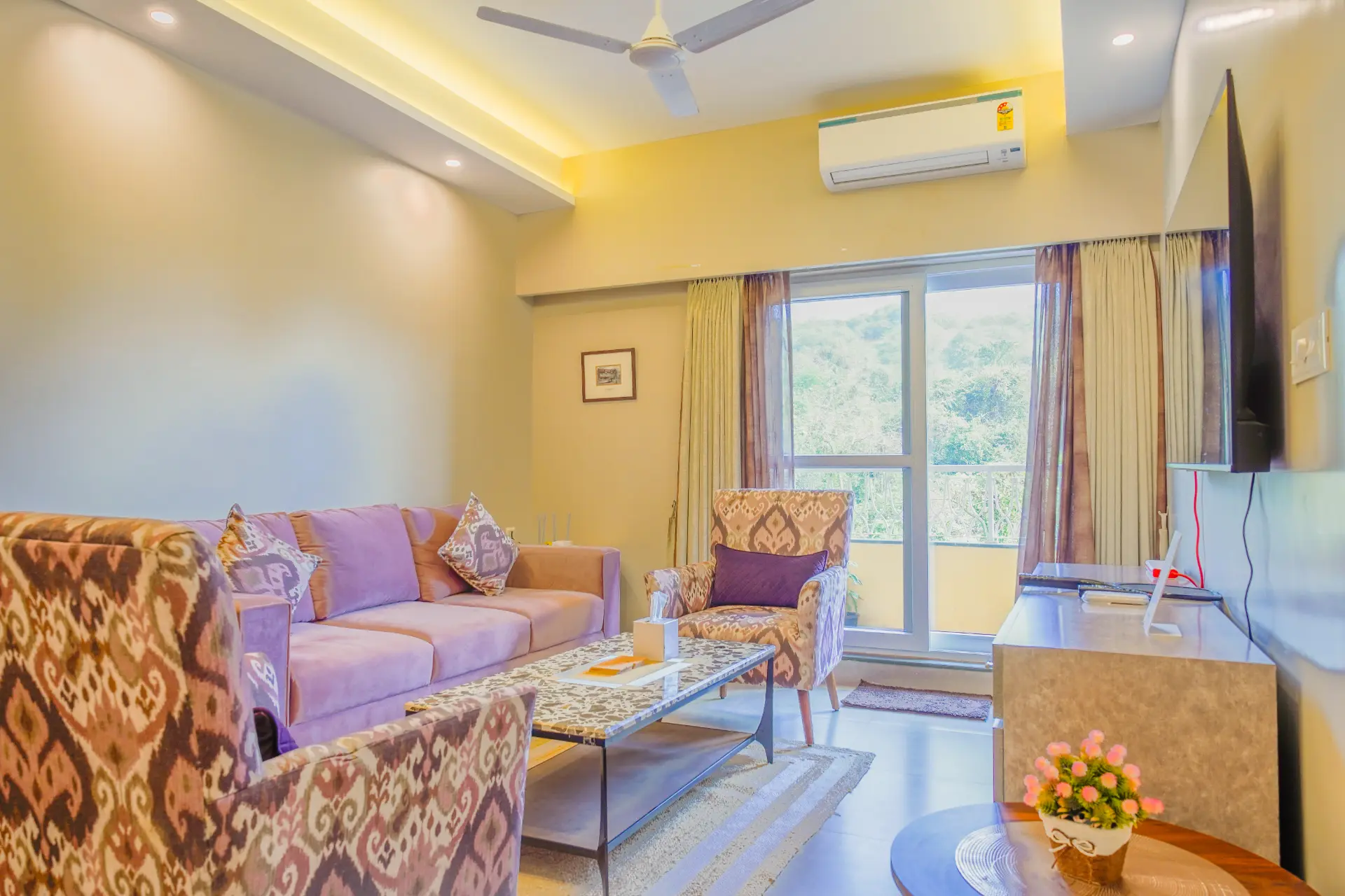 Veera Marina | Charming 3-BHK Apt Near Candolim Beach With Common Pools & Lift — photo 14