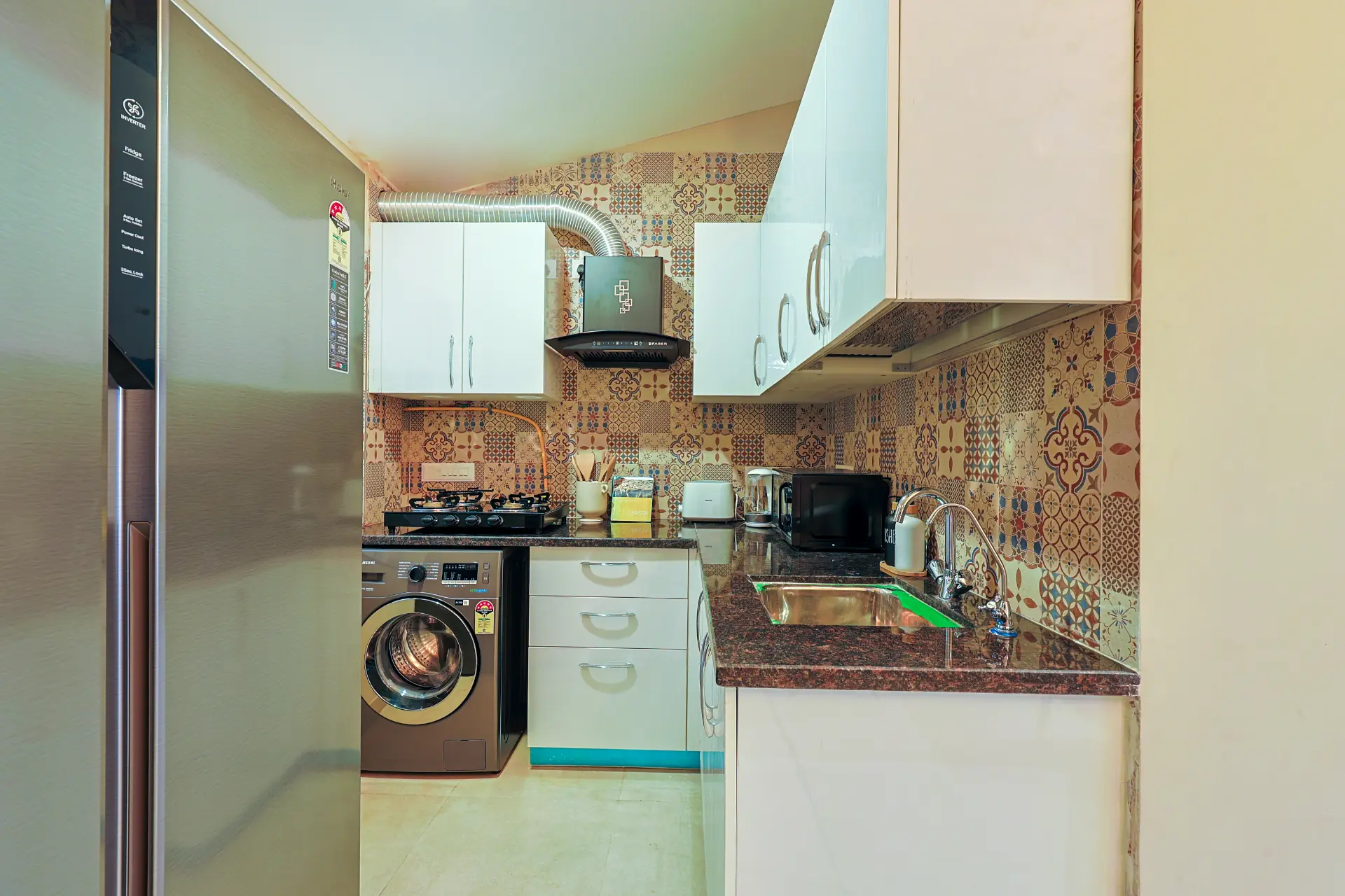 Veera Marina | Charming 3-BHK Apt Near Candolim Beach With Common Pools & Lift — photo 28