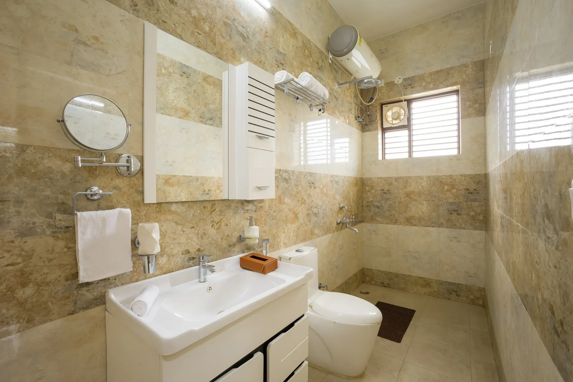 Ashirwad Farms | Pet-friendly 5-BHK Retreat With Private Pool & Garden — photo 25