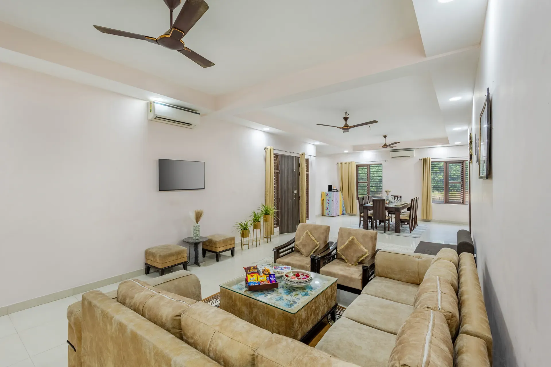 Ashirwad Farms | Pet-friendly 5-BHK Retreat With Private Pool & Garden — photo 16