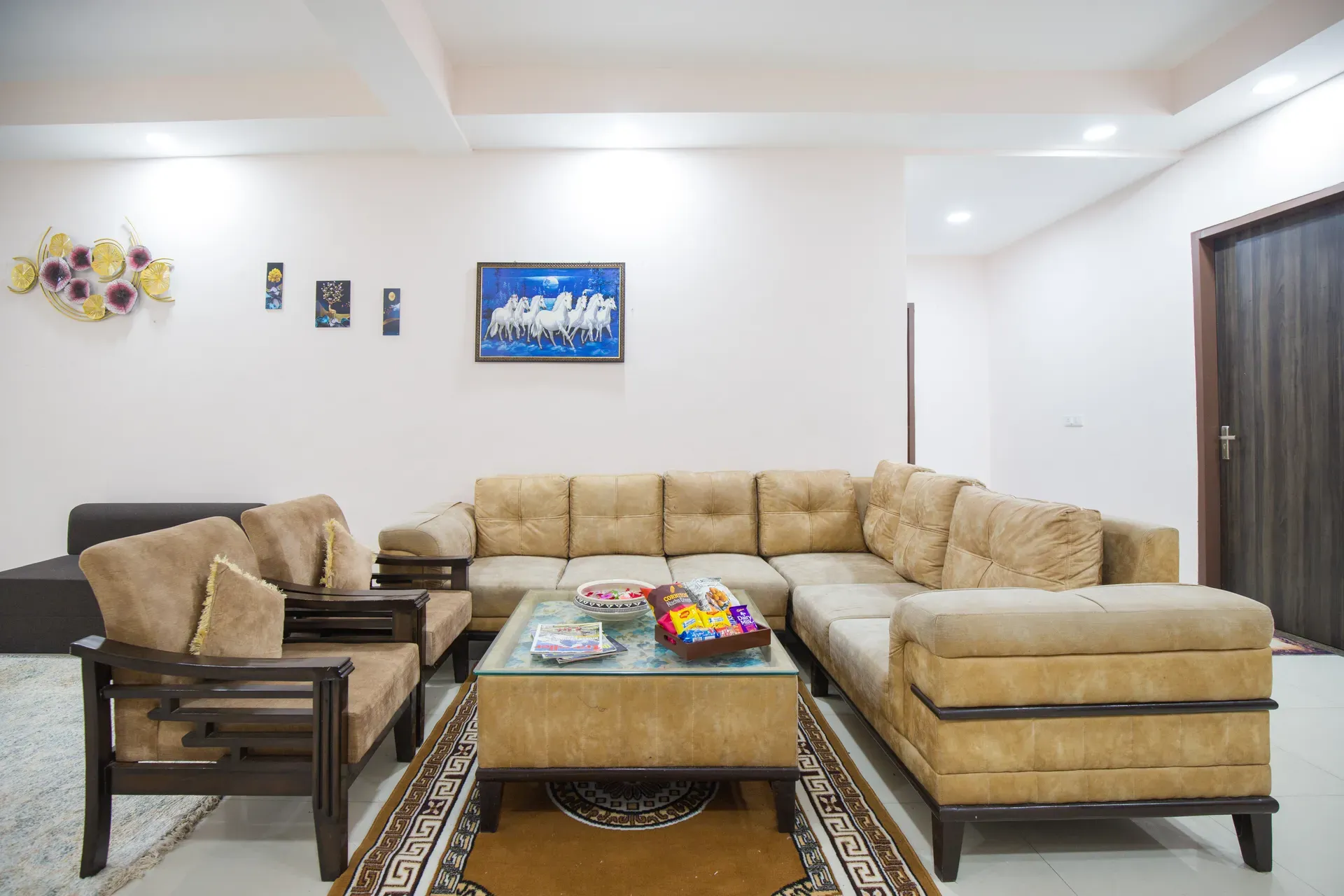 Ashirwad Farms | Pet-friendly 5-BHK Retreat With Private Pool & Garden — photo 12