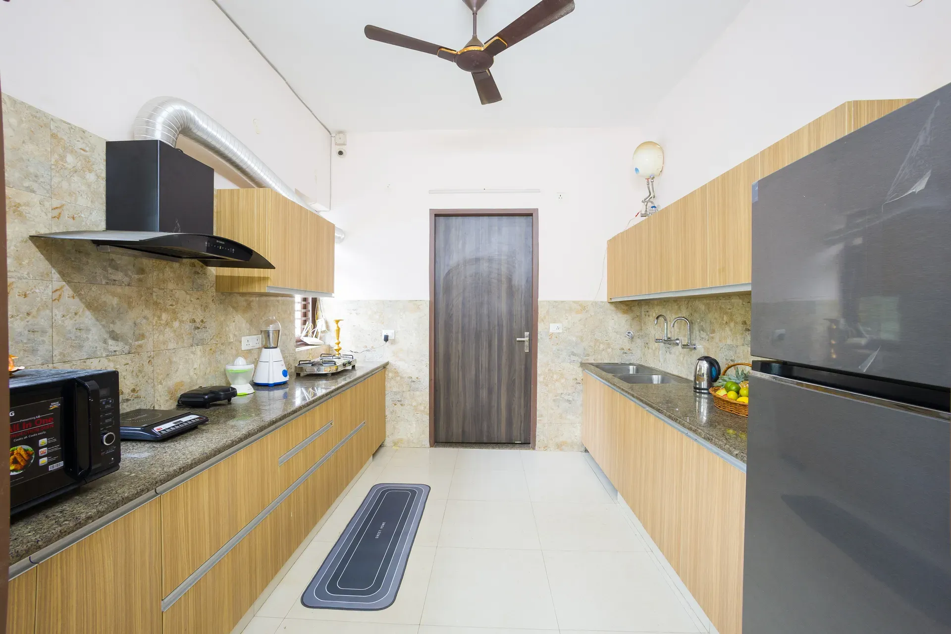 Ashirwad Farms | Pet-friendly 5-BHK Retreat With Private Pool & Garden — photo 19