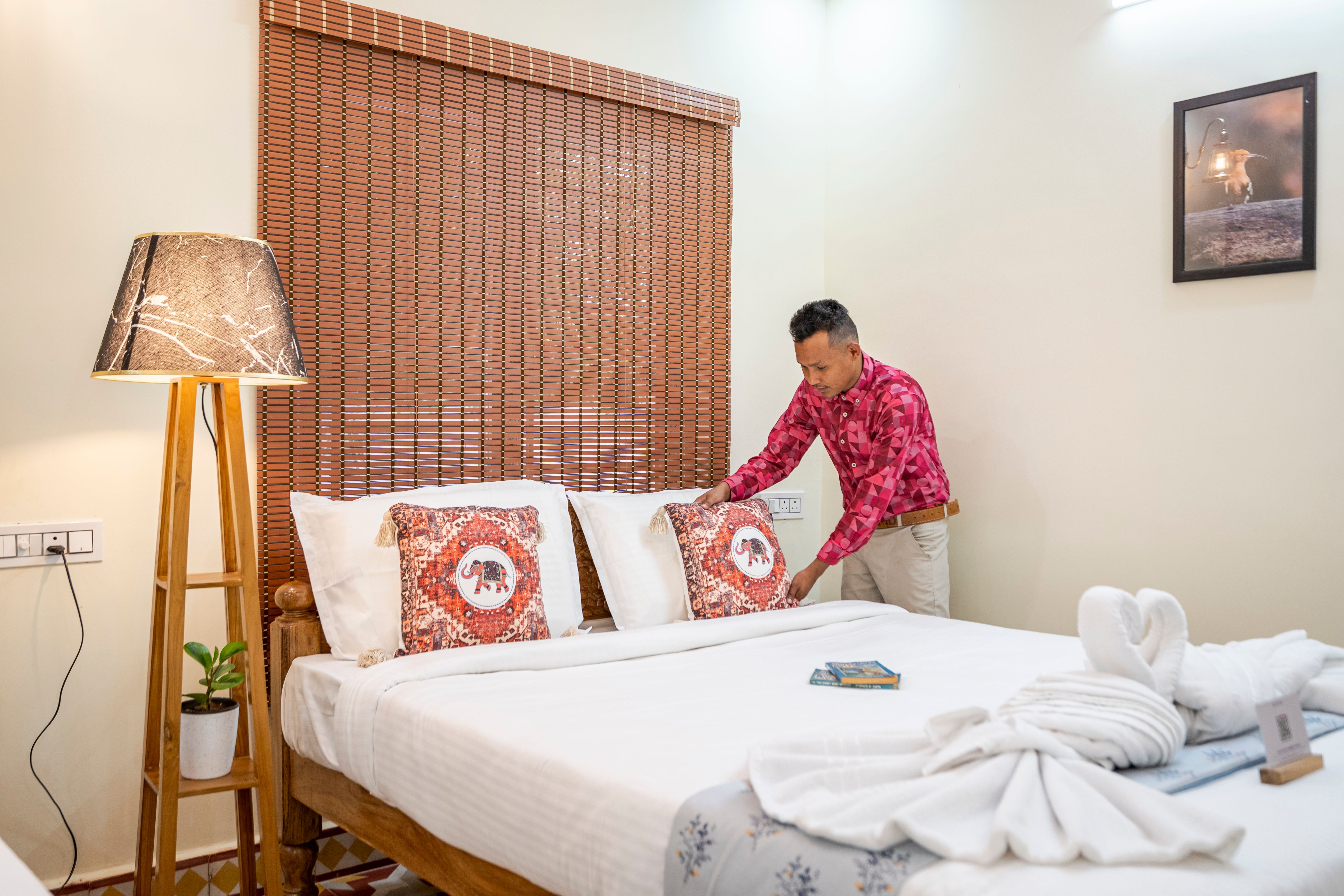 APR | 1 Pet-friendly suite Scenic view with Shared swimming pool, outdoor play area and Fire pit — photo 13