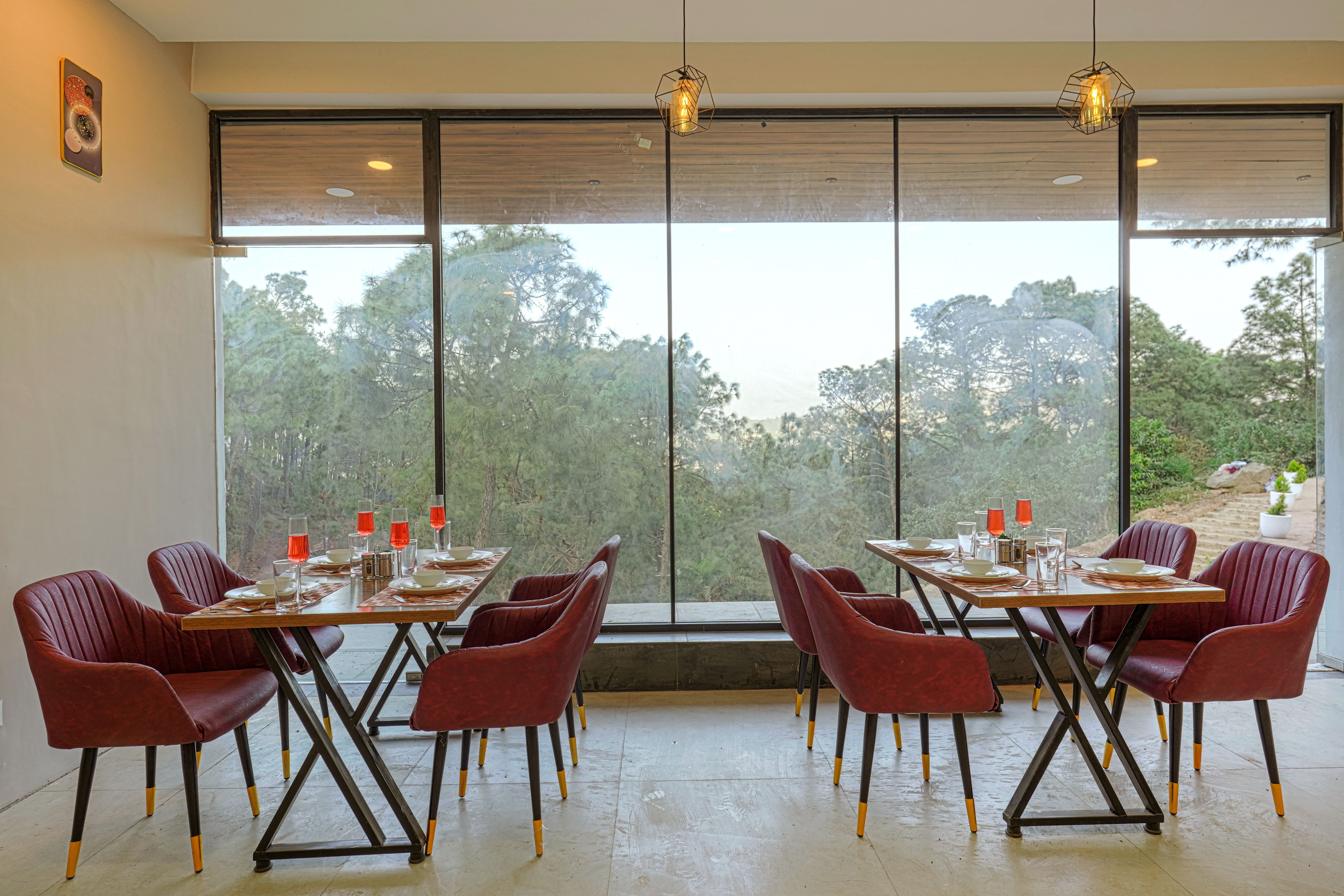Pine View Resort | Pet-friendly Hilltop 1-Suite With Garden-Facing Balcony, Rooftop lounge, Restro & Game Zone — photo 12