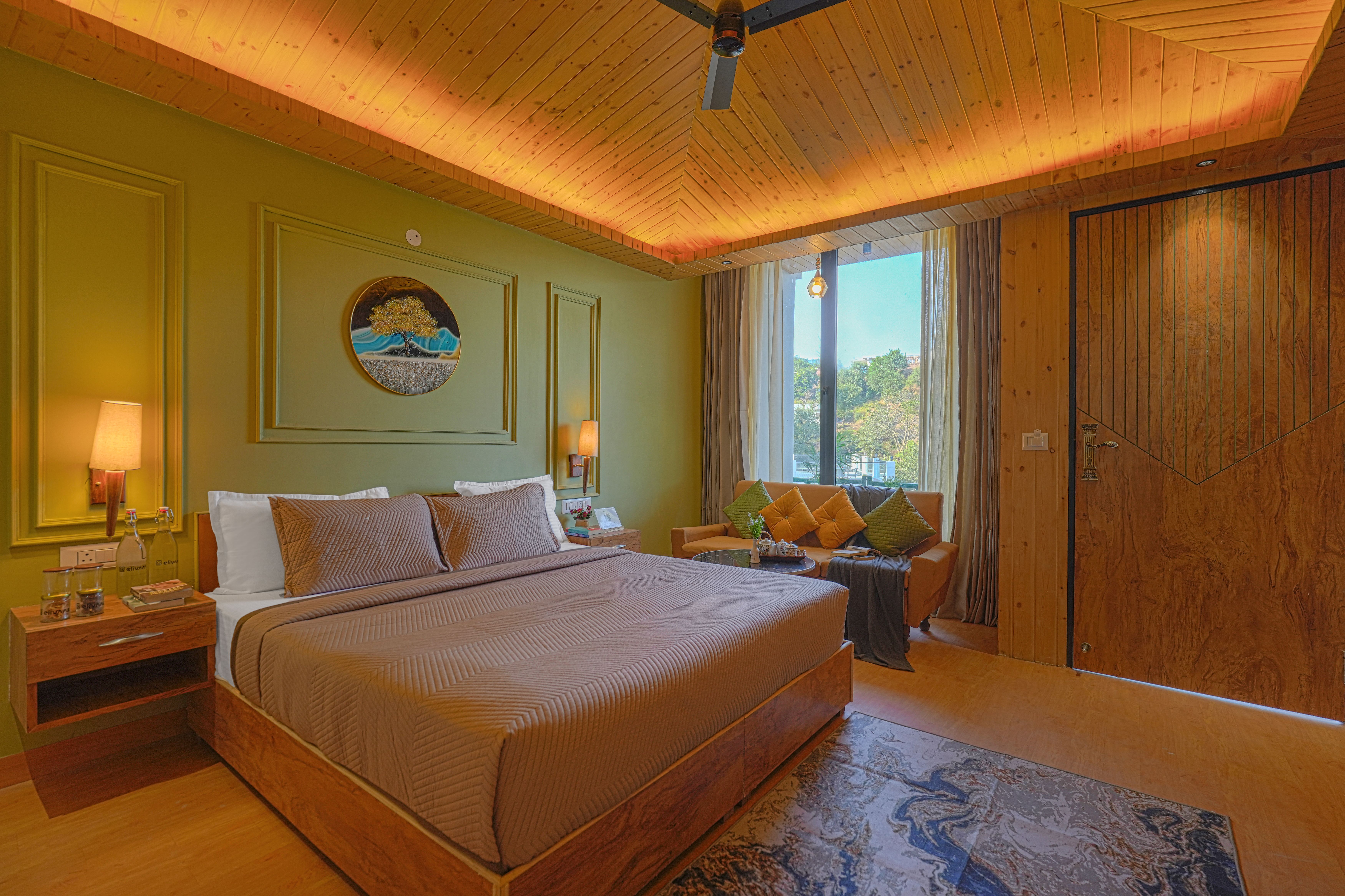 Pine View Resort | Pet-friendly Hilltop 1-Suite With Garden-Facing Balcony, Rooftop lounge, Restro & Game Zone — photo 15