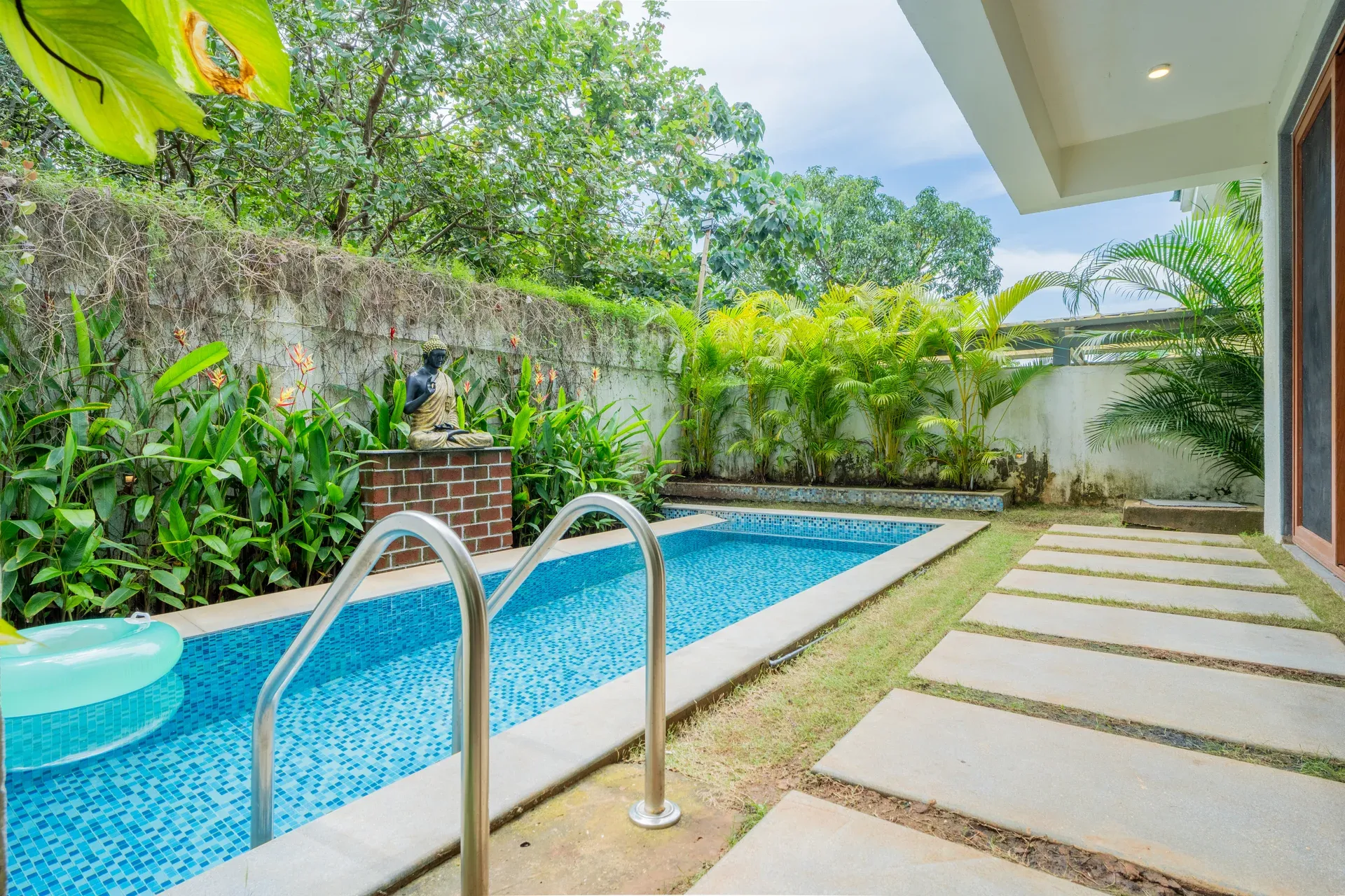 Villa Judiline | Elegant Pet-friendly 3-BHK Villa With Pvt Pool, Indoor Bar & Outdoor Sitting — photo 5