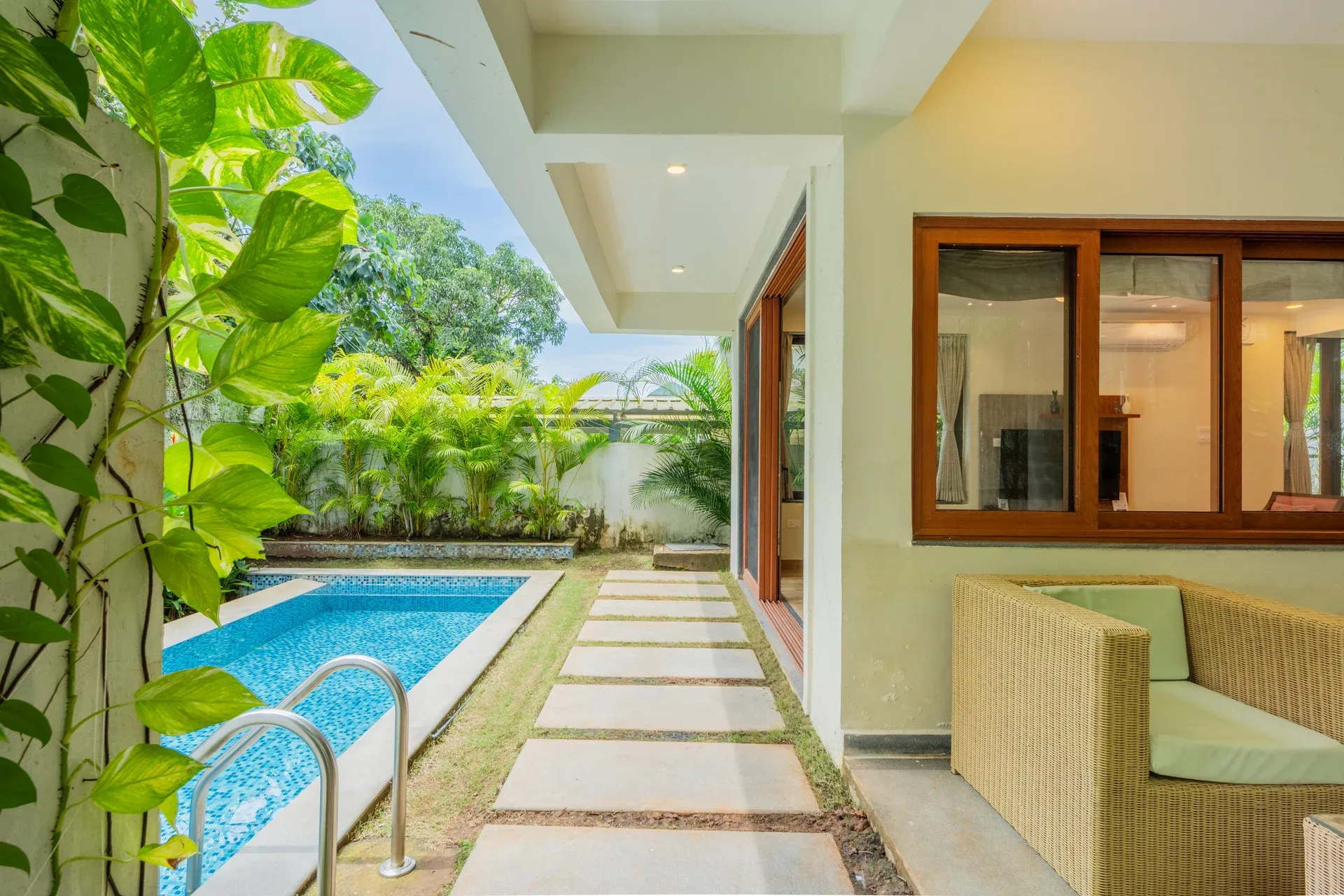 Villa Judiline | Elegant Pet-friendly 3-BHK Villa With Pvt Pool, Indoor Bar & Outdoor Sitting — photo 10