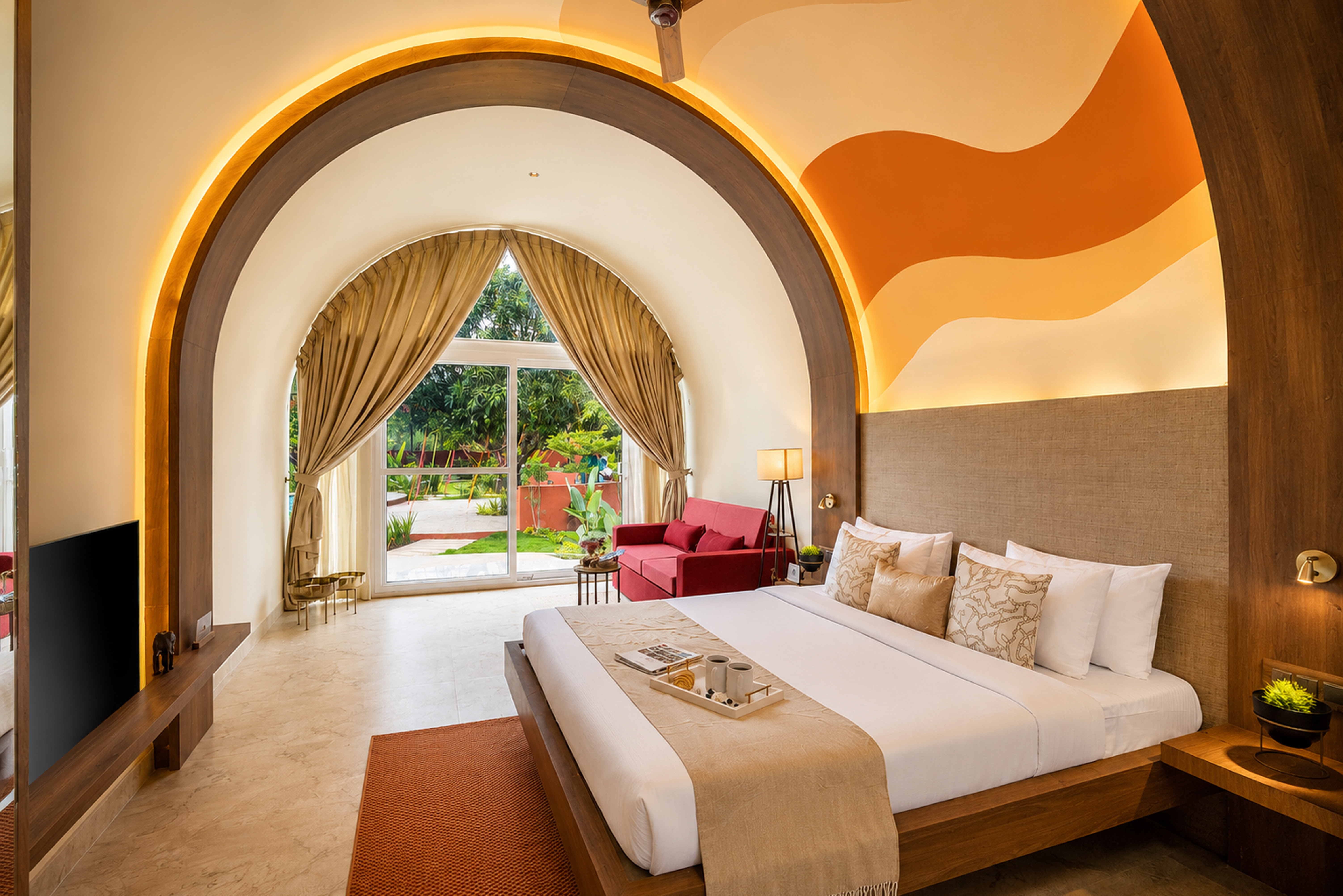 Tanira Farms Moonrise | Contemporary Pet- friendly Igloo Cottage with Pool, Bar and Garden — photo 11