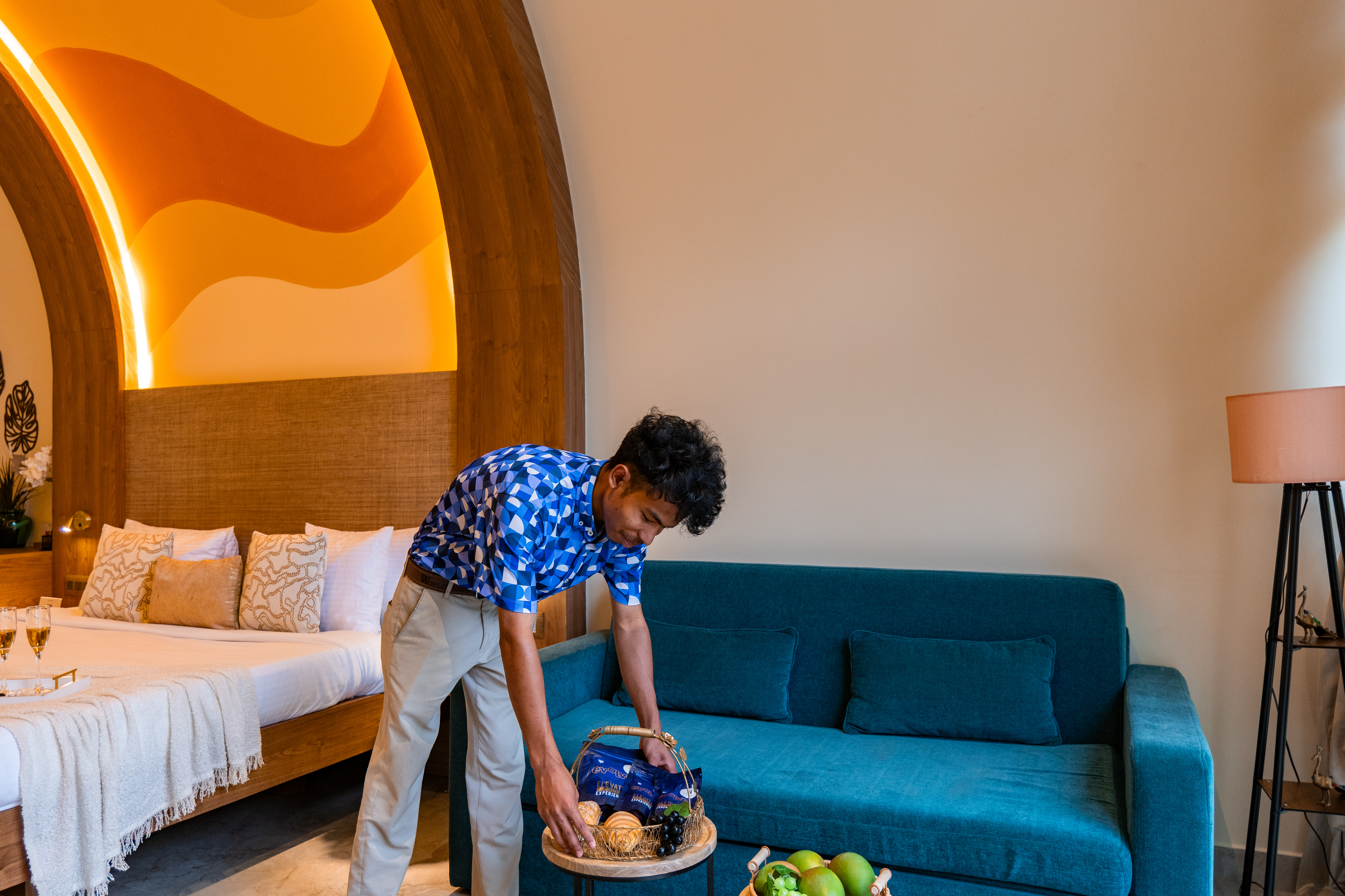 Tanira Farms Moonrise | Contemporary Pet- friendly Igloo Cottage with Pool, Bar and Garden — photo 9