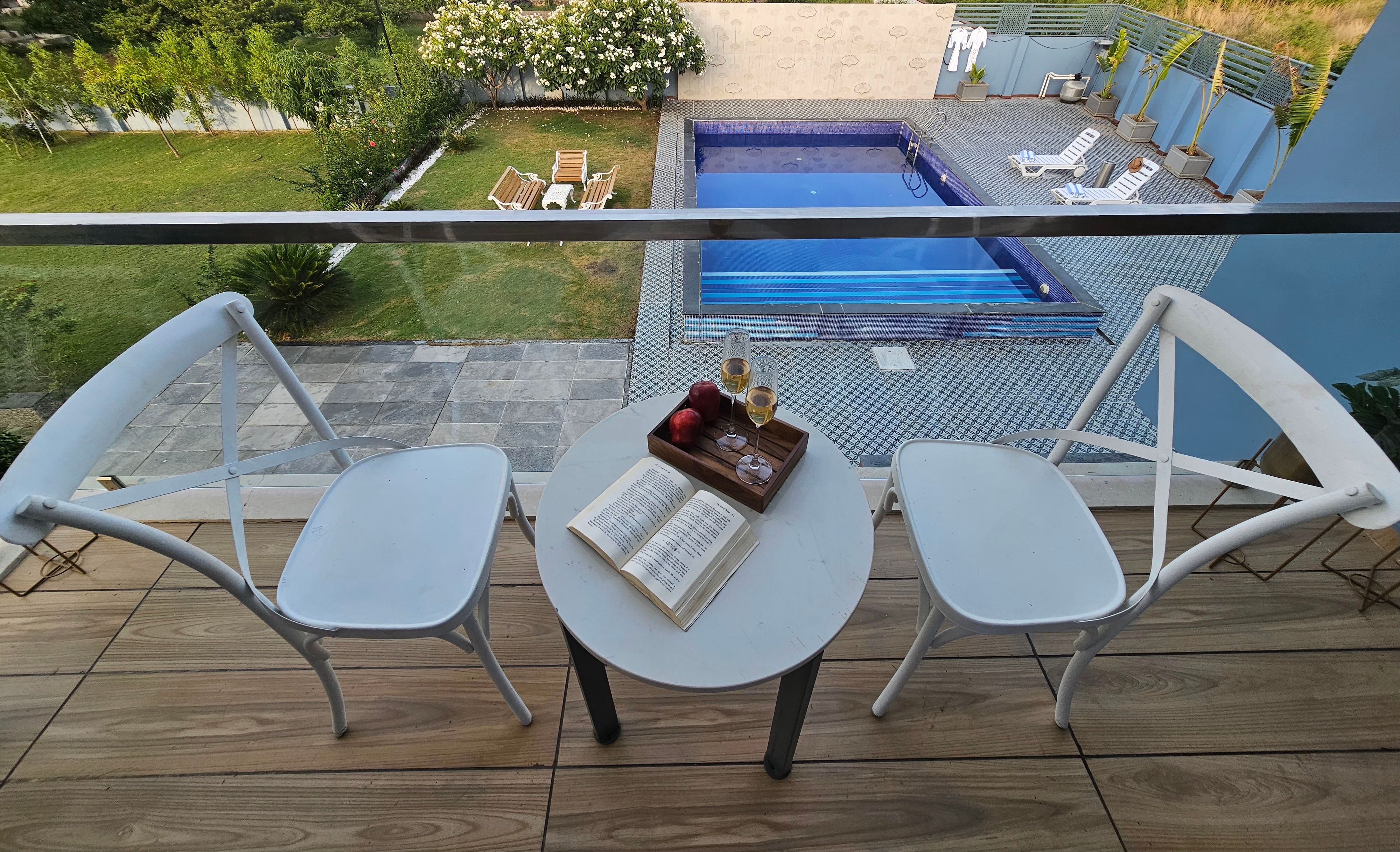 Bluebell | 2-BHK Villa With Private Pool, Vibrant Gardens, & Majestic Aravali Views — photo 14