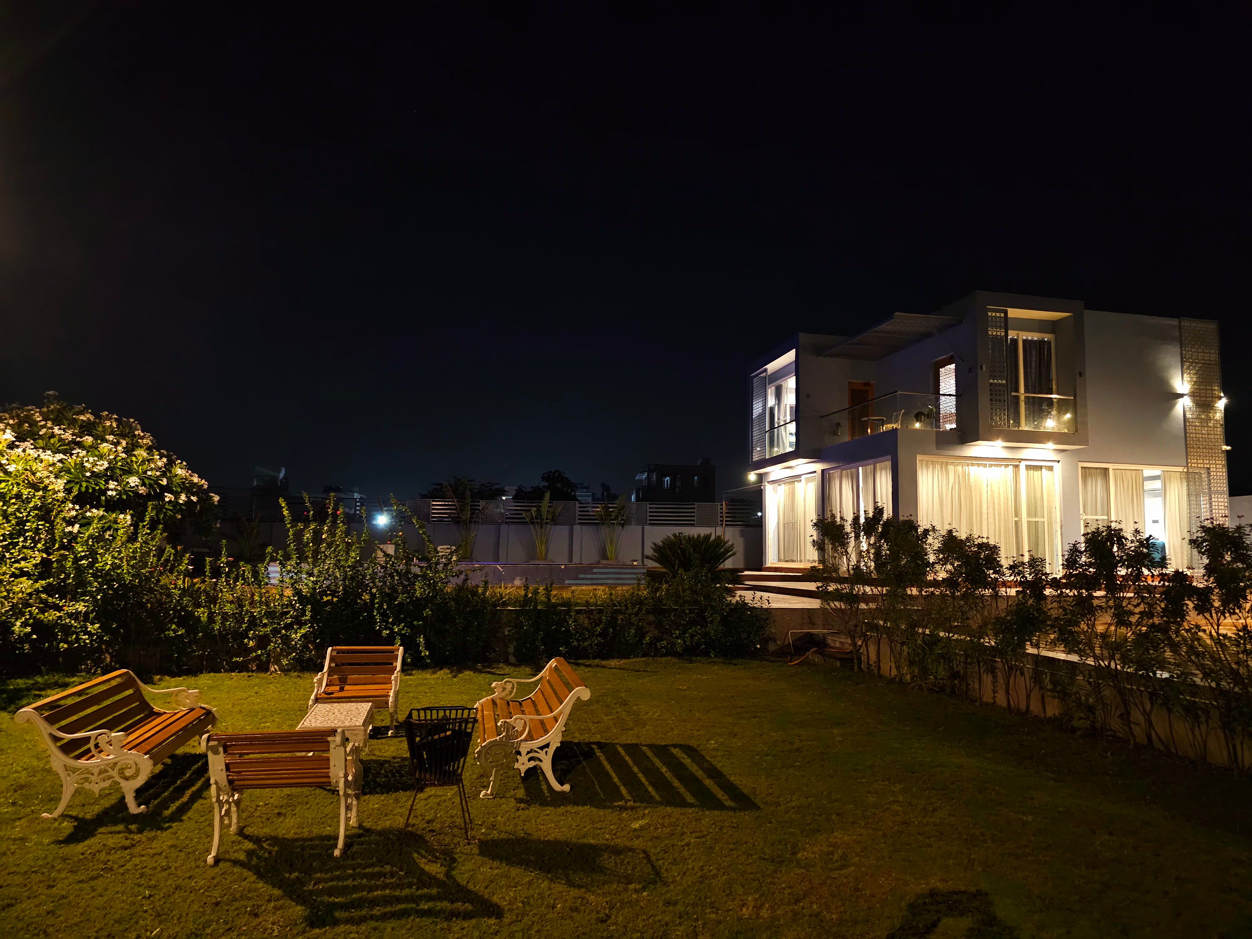 Bluebell | 2-BHK Villa With Private Pool, Vibrant Gardens, & Majestic Aravali Views — photo 19
