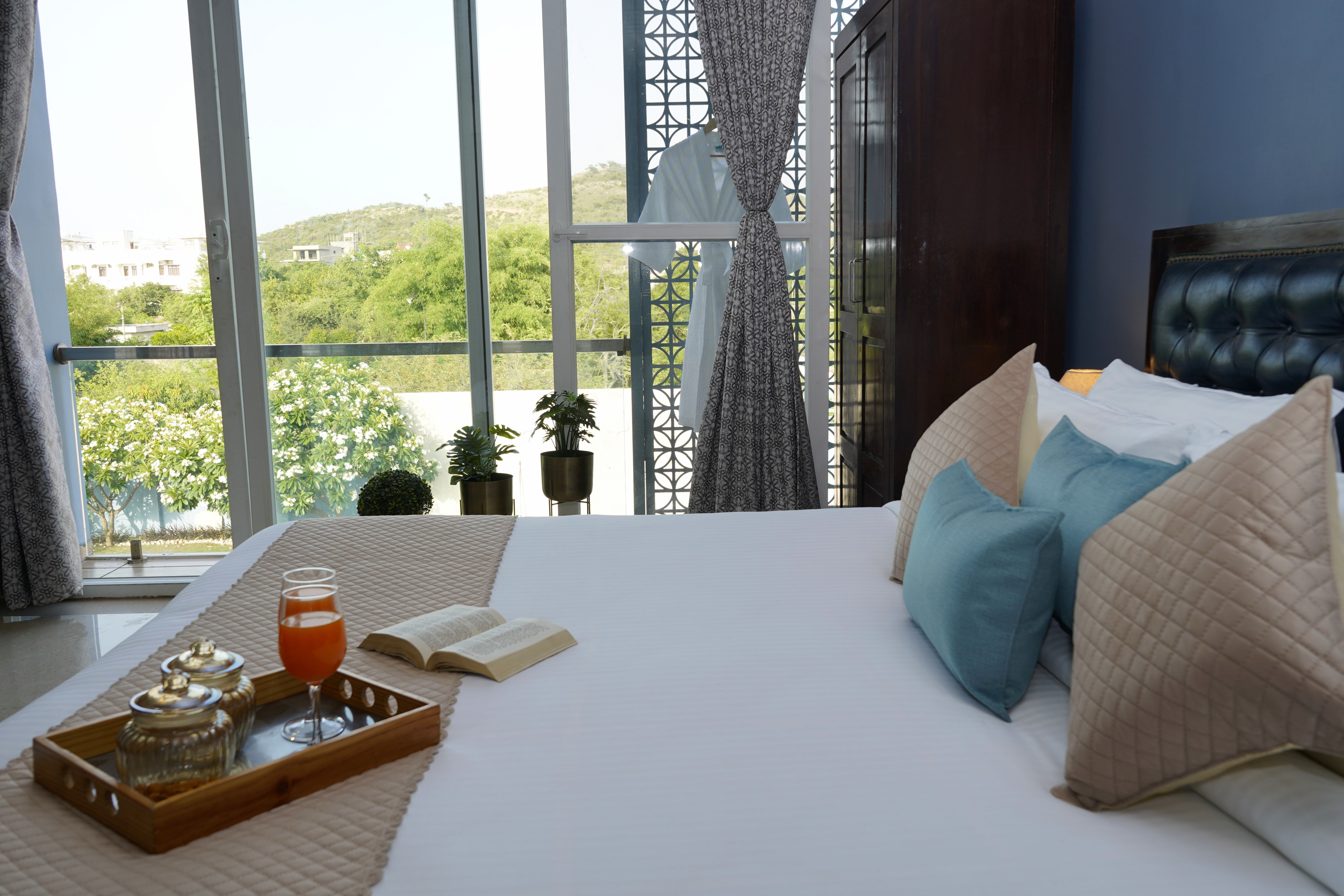 Bluebell | 2-BHK Villa With Private Pool, Vibrant Gardens, & Majestic Aravali Views — photo 26
