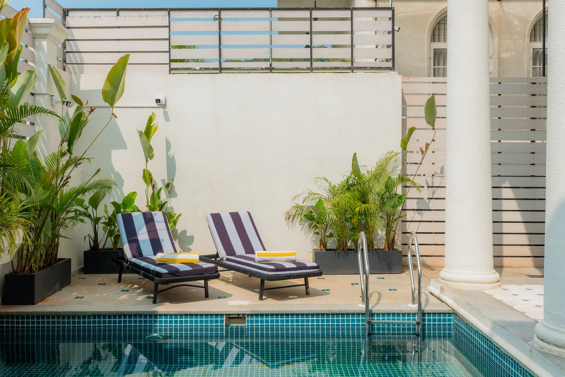 YashGeet Villa | Exquisite 4-BHK Villa With Pvt Pool, Terrace, Garden & Jacuzzi | Free E-Bike — photo 9
