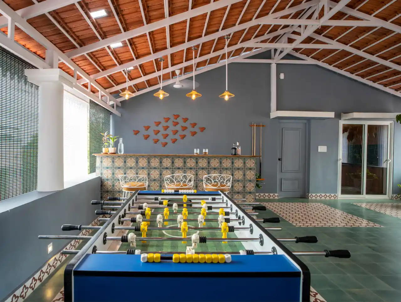 BluDoor | Exquisite Pet-friendly 5-BHK Villa With Private Pool, Lift & Entertainment Lounge Near Vagator Beach — photo 26