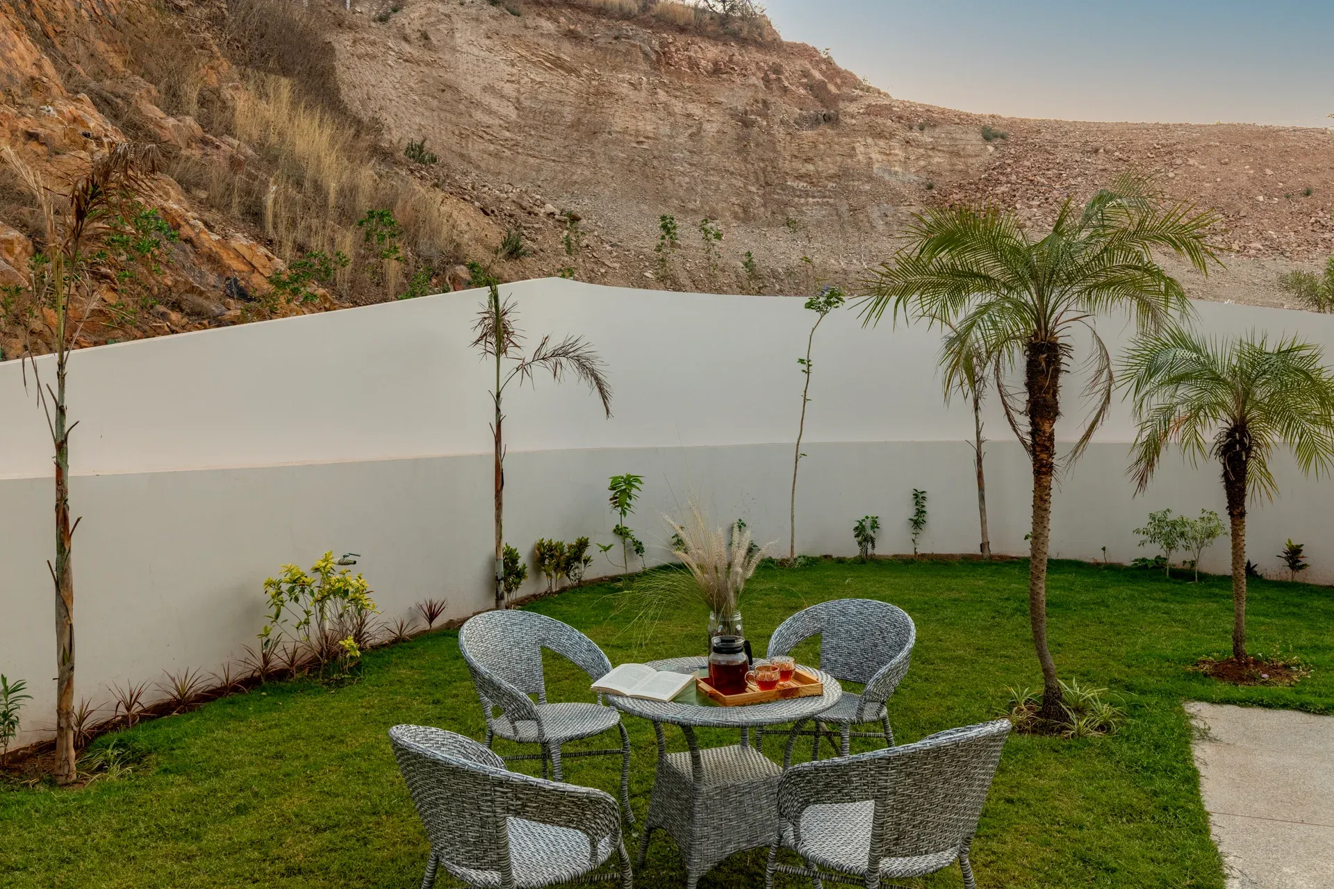 Shourya Eden | 3-BHK | Pvt Pool & Garden | Scenic Views — photo 3