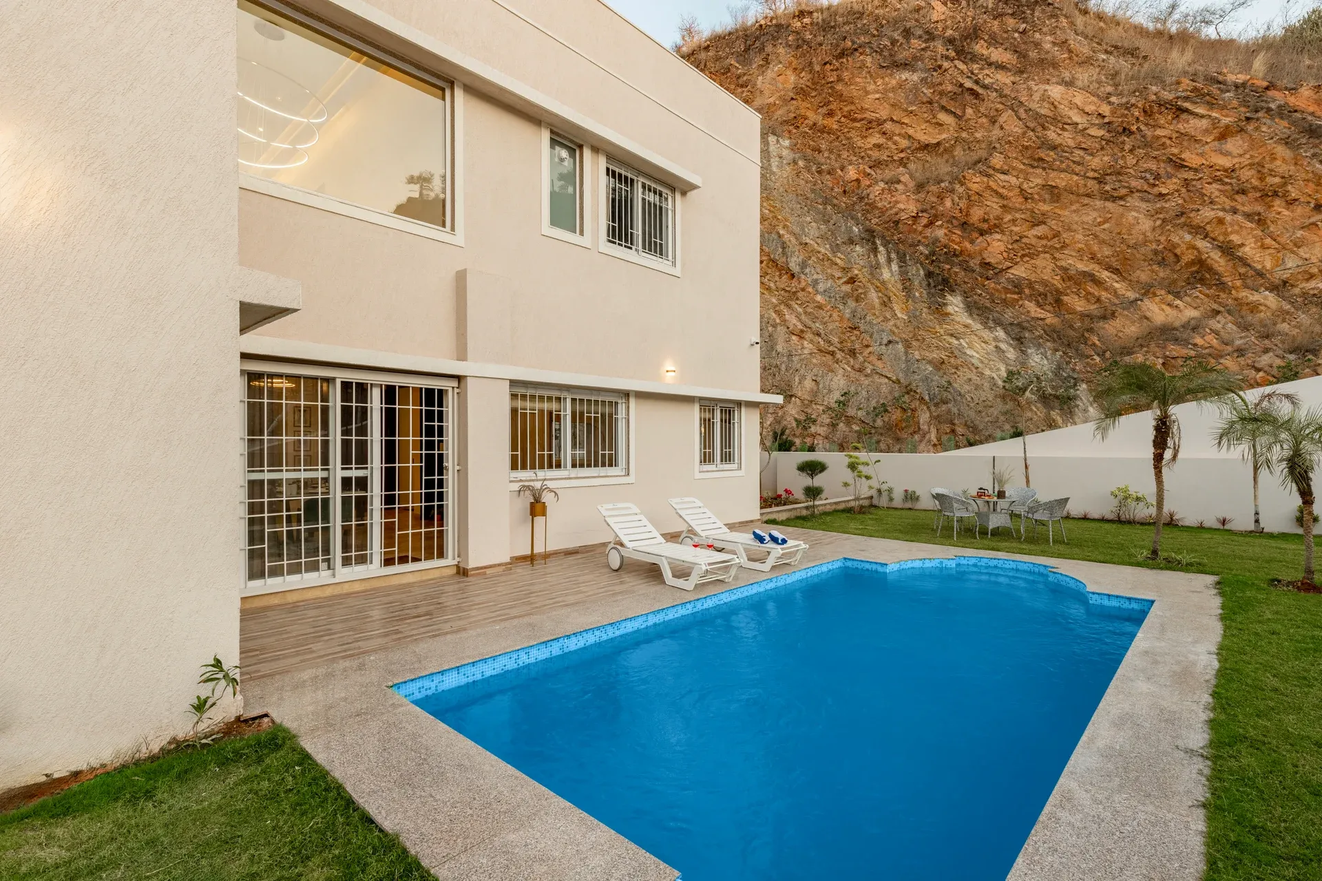 Shourya Eden | 3-BHK | Pvt Pool & Garden | Scenic Views — photo 8
