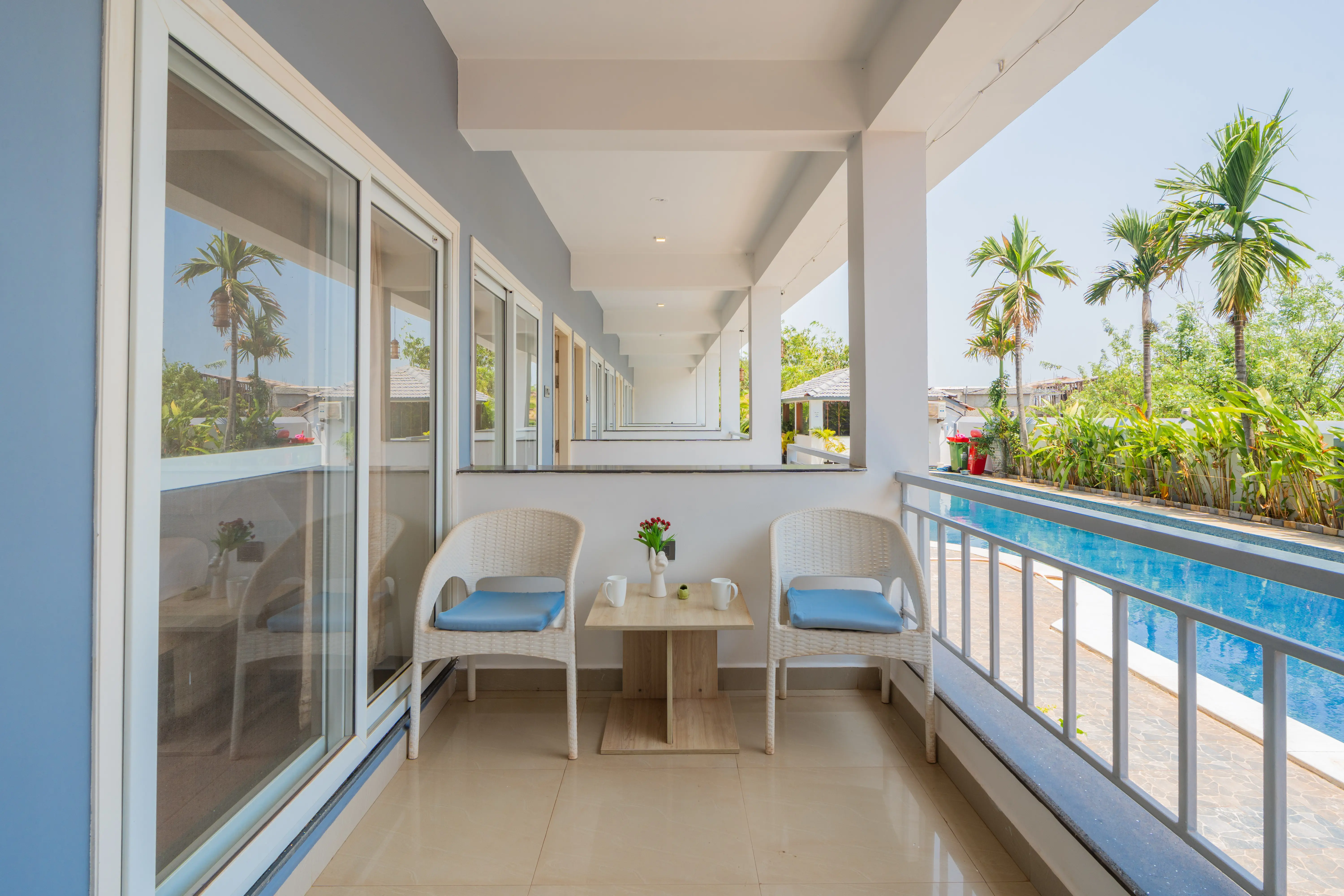 Gracias Seaora | Pet-friendly Retreat With Bathtub, Common Pool, & Restro, Close to Ashwem Beach — photo 29