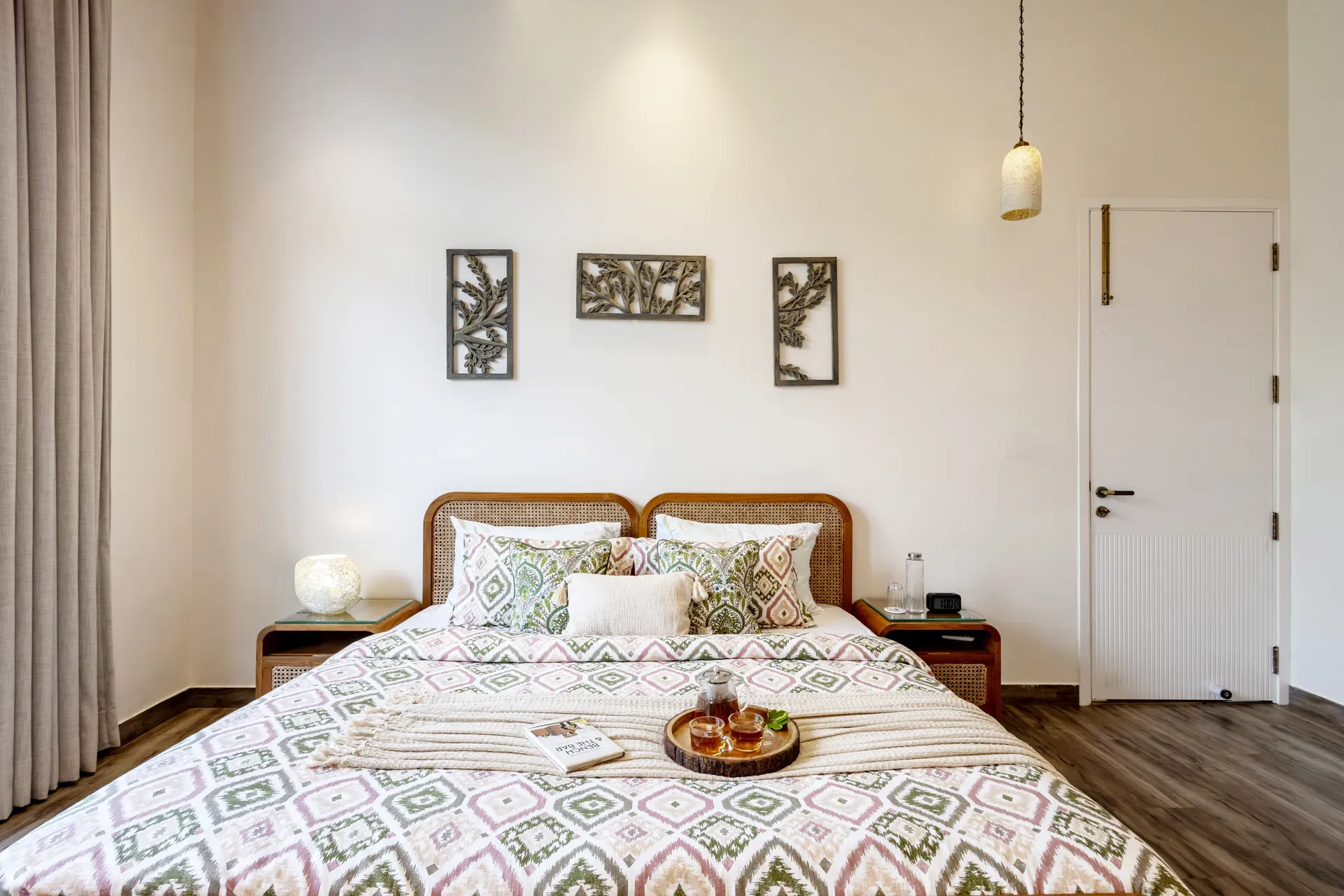Antarmann Casa Mirage | 3-BHK | Terrace | Lake View — photo 9