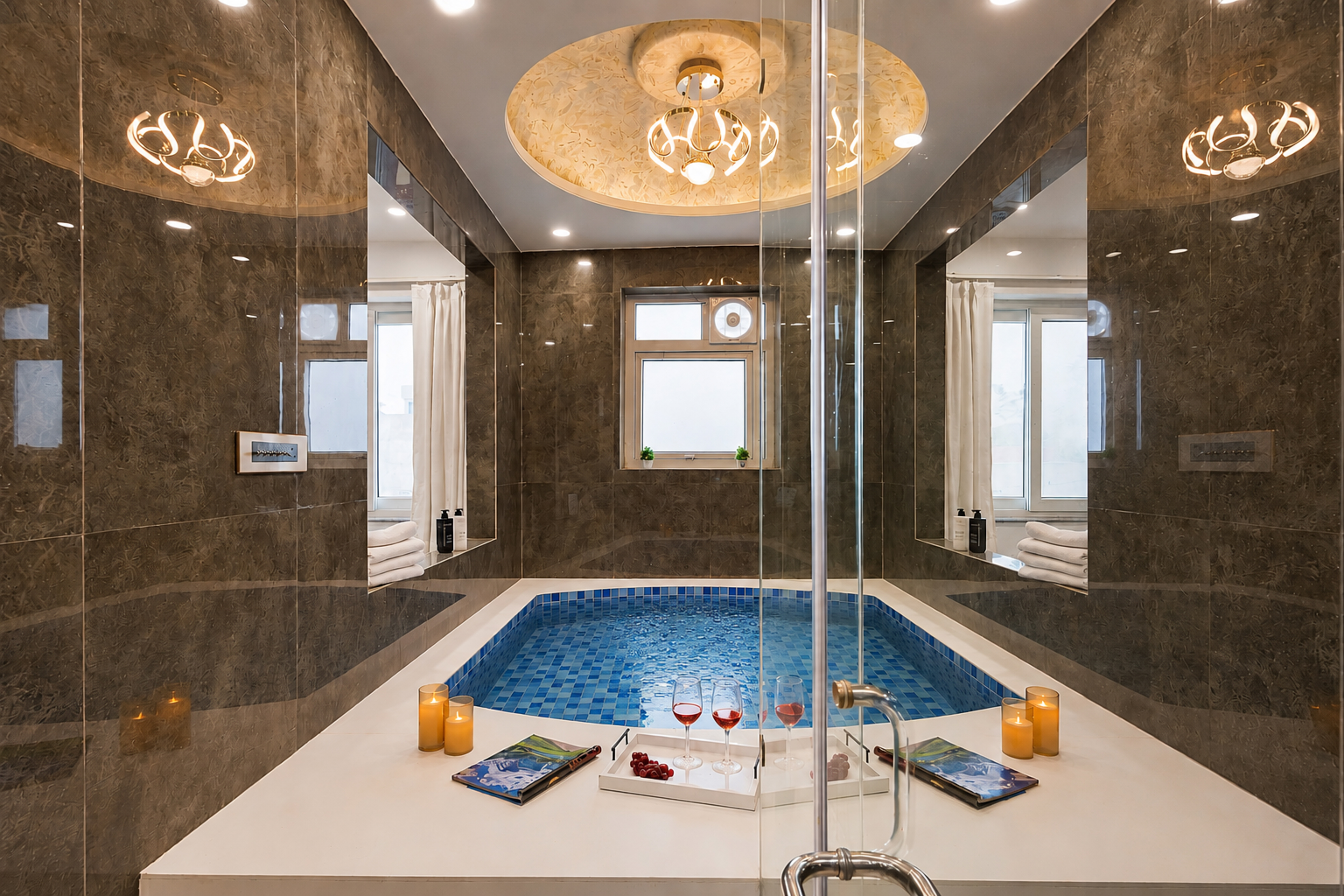 Gold Palm Ivory | Sophisticated Room with Elegant Bathtub, Shared Pool & Lush Green Views — photo 14