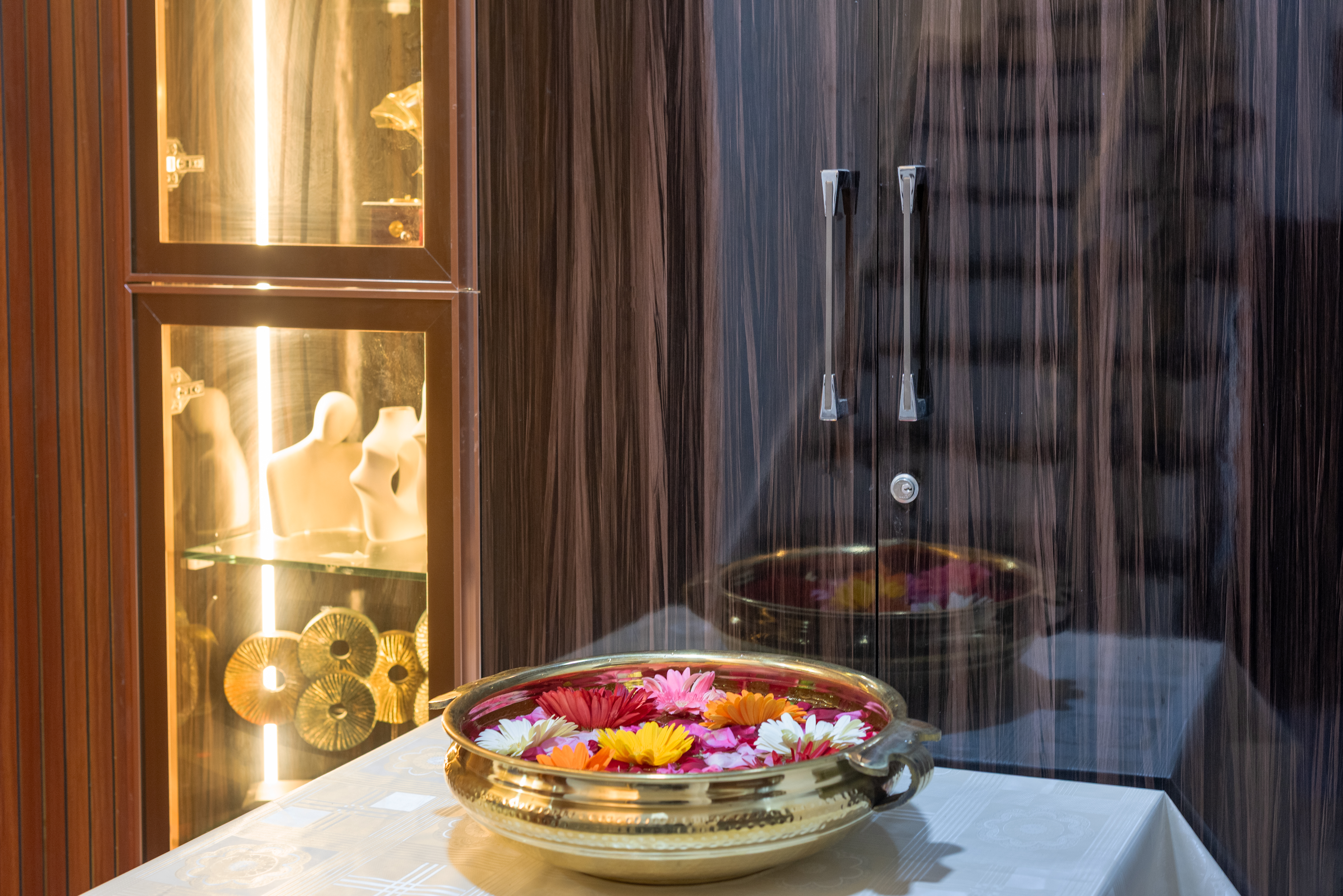 Rainmist Villa | Rainmist Villa | 4-BHK Pet-friendly Villa with Private Pool , Gazebo , Terrace and Sit Out — photo 14