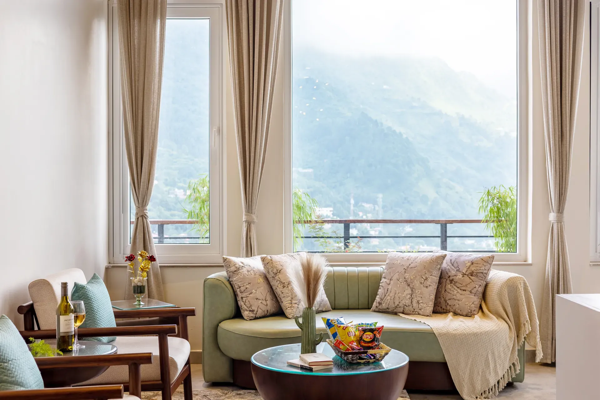 Antarmann Casa Zenith | 6-BHK | Terrace | Balcony | Lake View — photo 8