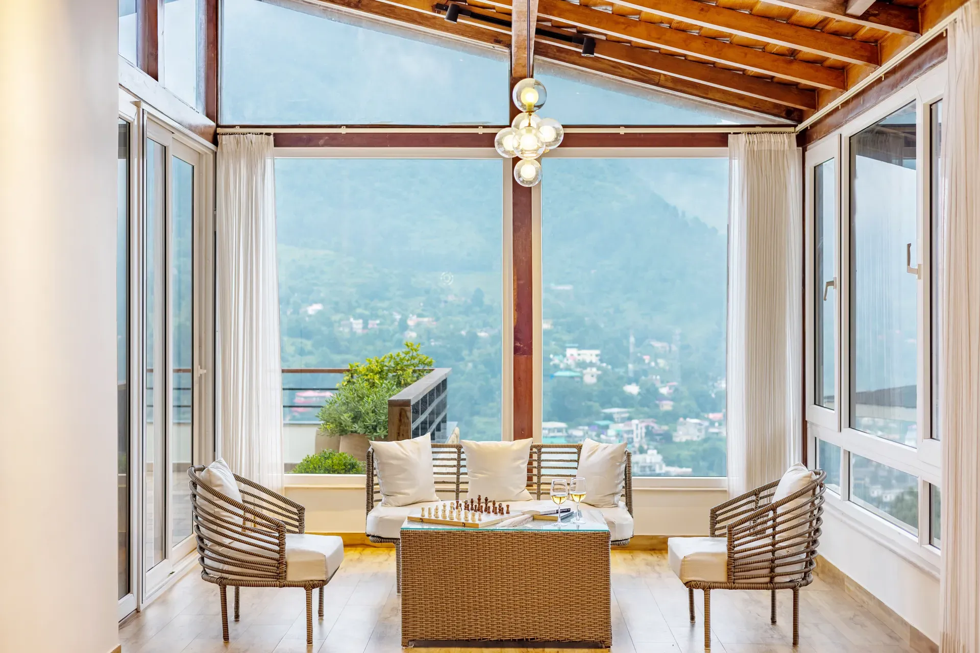 Antarmann Casa Zenith | 6-BHK | Terrace | Balcony | Lake View — photo 9