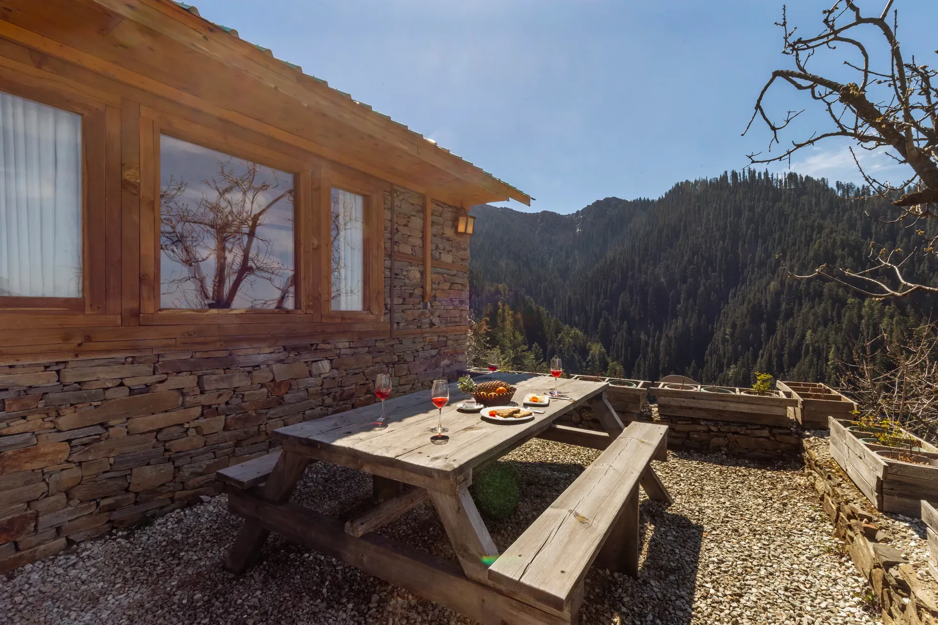 Silvana | Pet-friendly 3-Bedroom Retreat With Attic, Sauna & Garden Near Haku Temple — photo 7