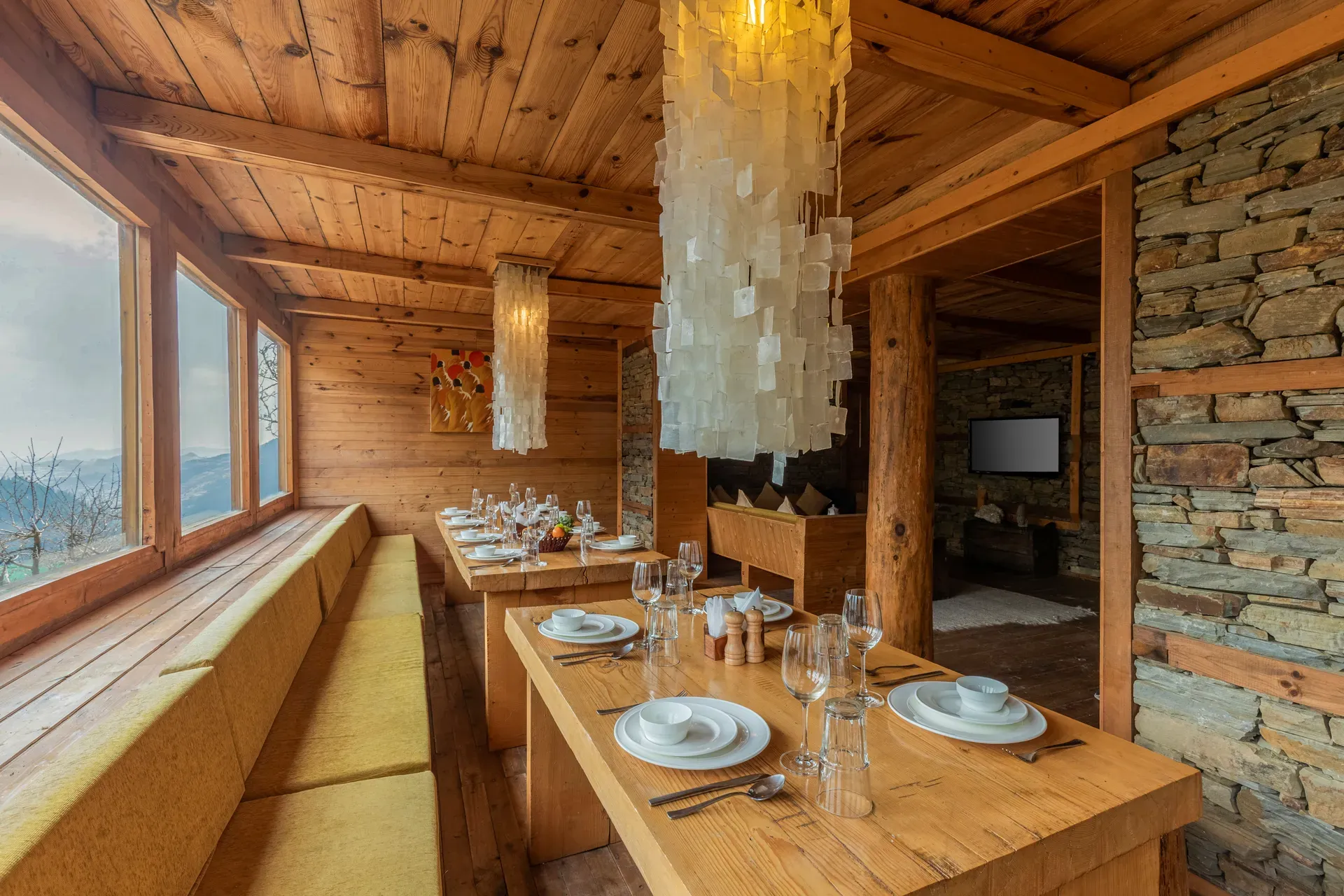 Silvana | Pet-friendly 3-Bedroom Retreat With Attic, Sauna & Garden Near Haku Temple — photo 13