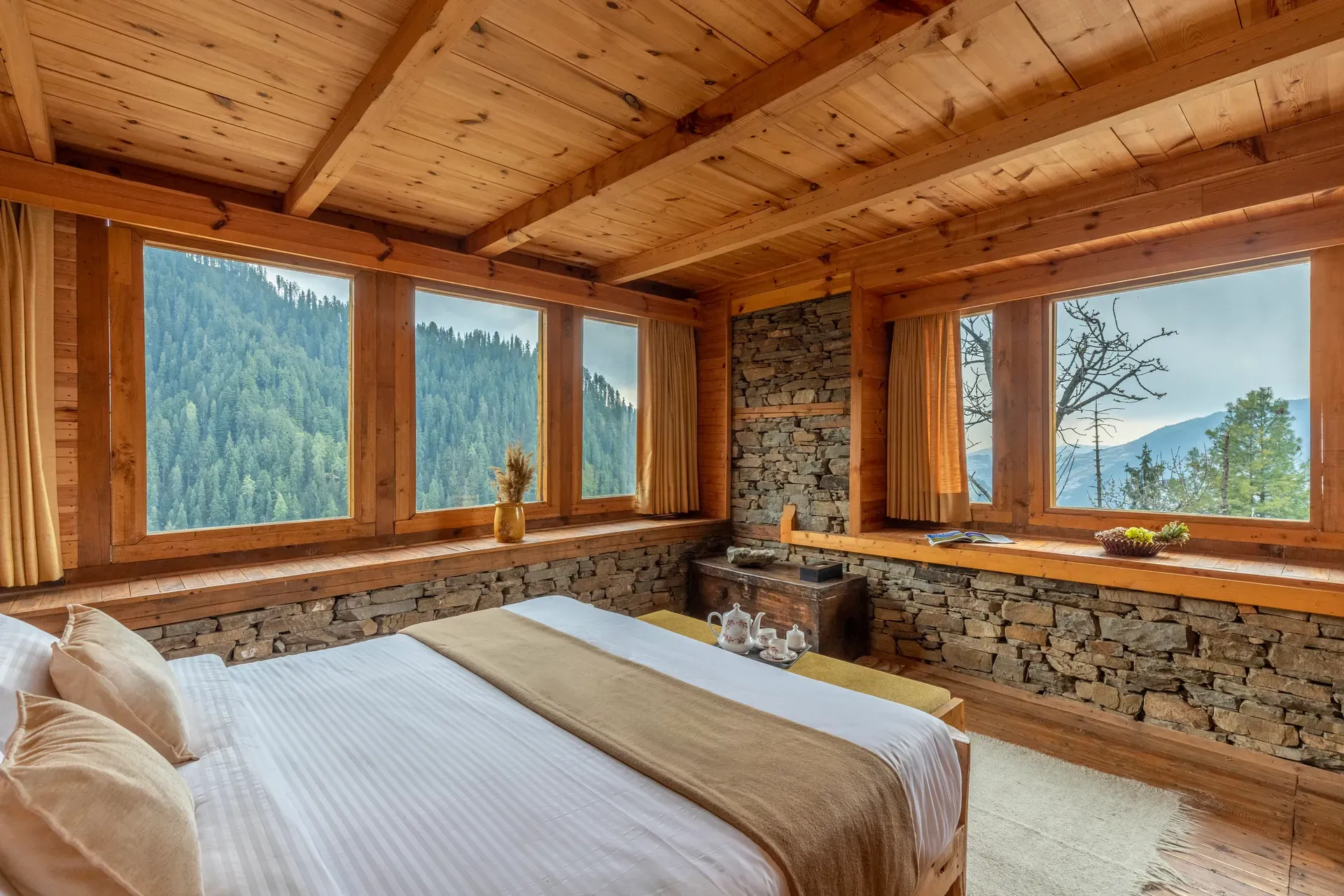 Silvana | Pet-friendly 3-Bedroom Retreat With Attic, Sauna & Garden Near Haku Temple — photo 19