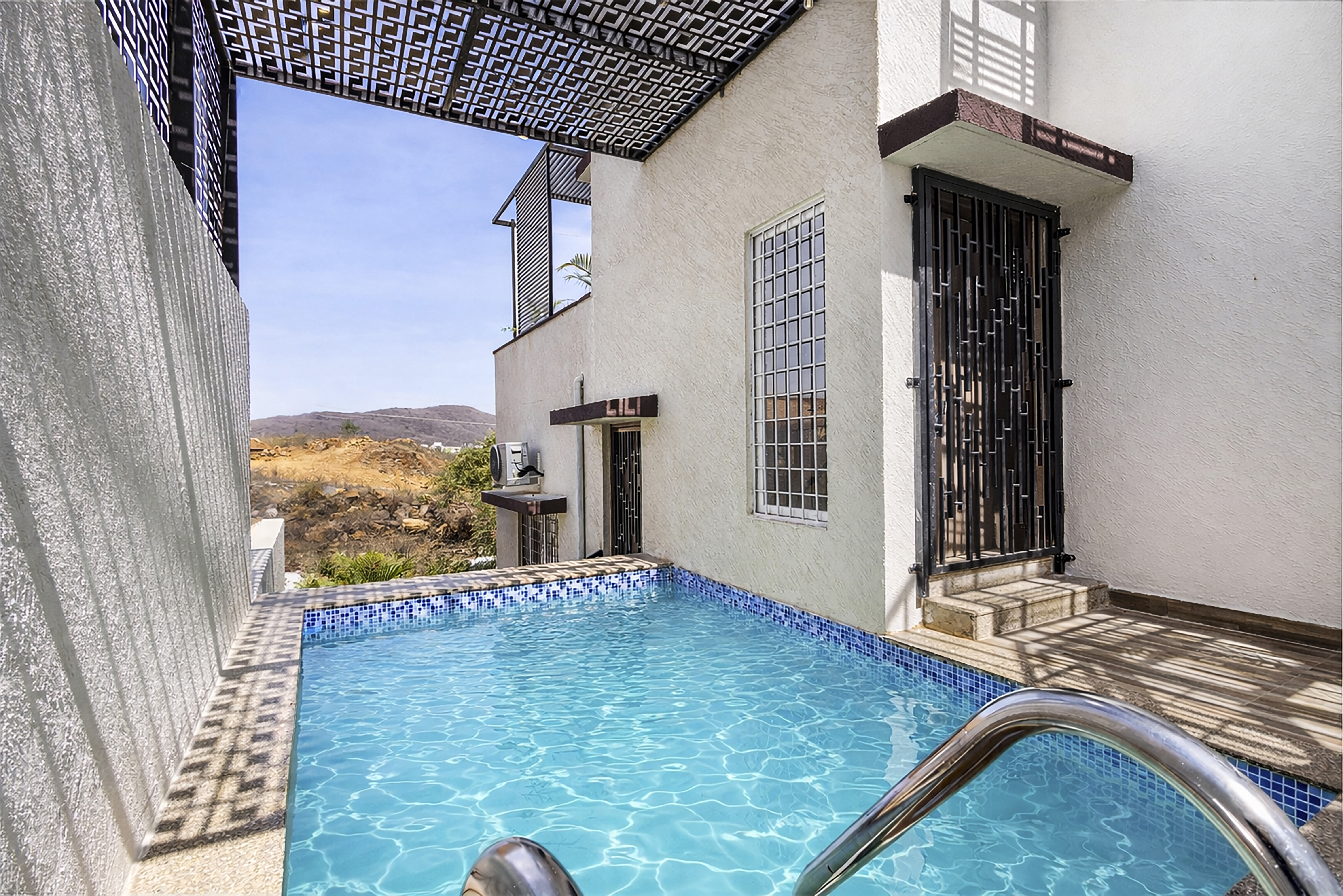 Shourya Athena | 3-BHK Villa With Swimming Pool & Terrace — photo 20