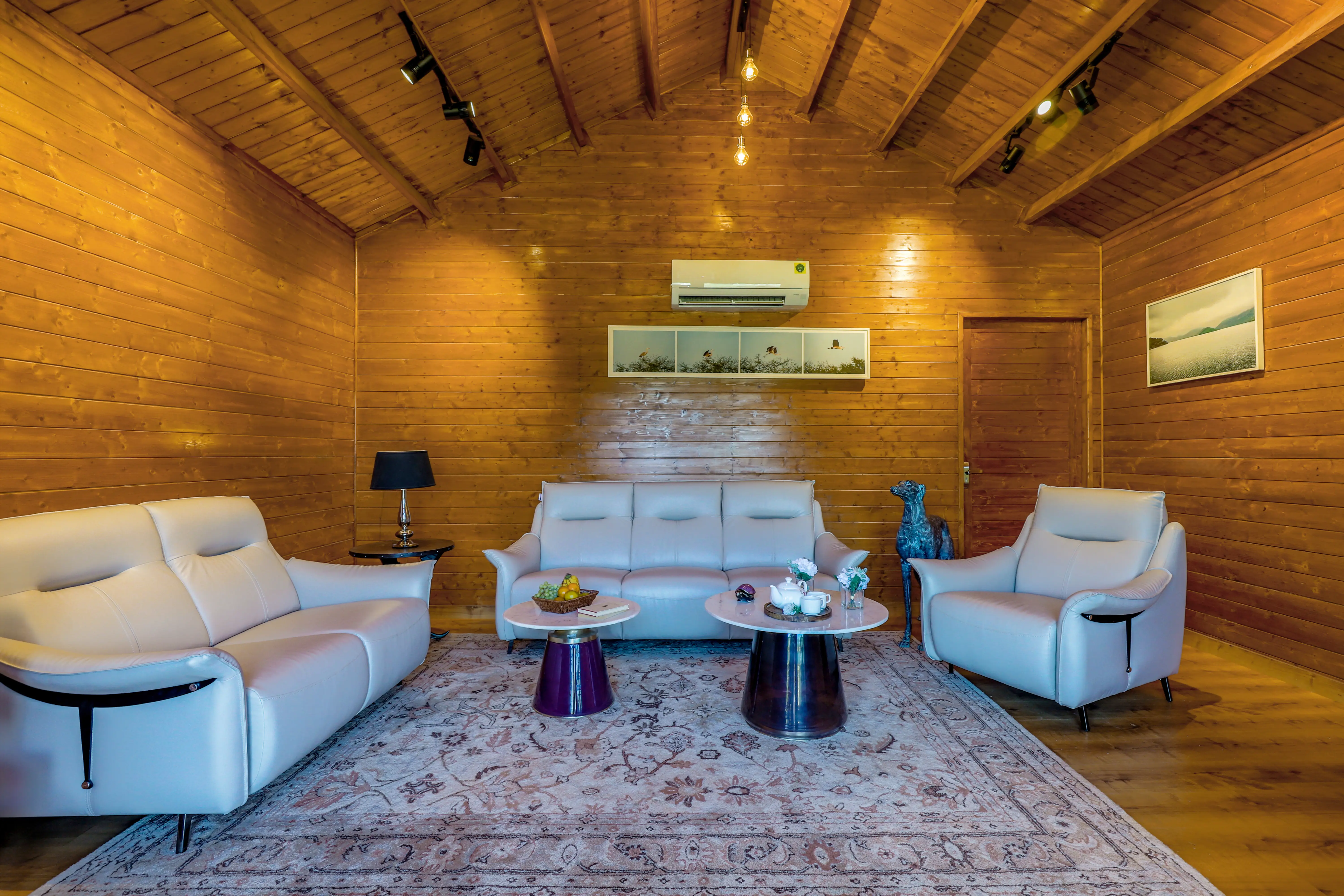 Riveira Hills | 3-BHK Pet-friendly Cottage with Lush Garden, Private Pool — photo 9