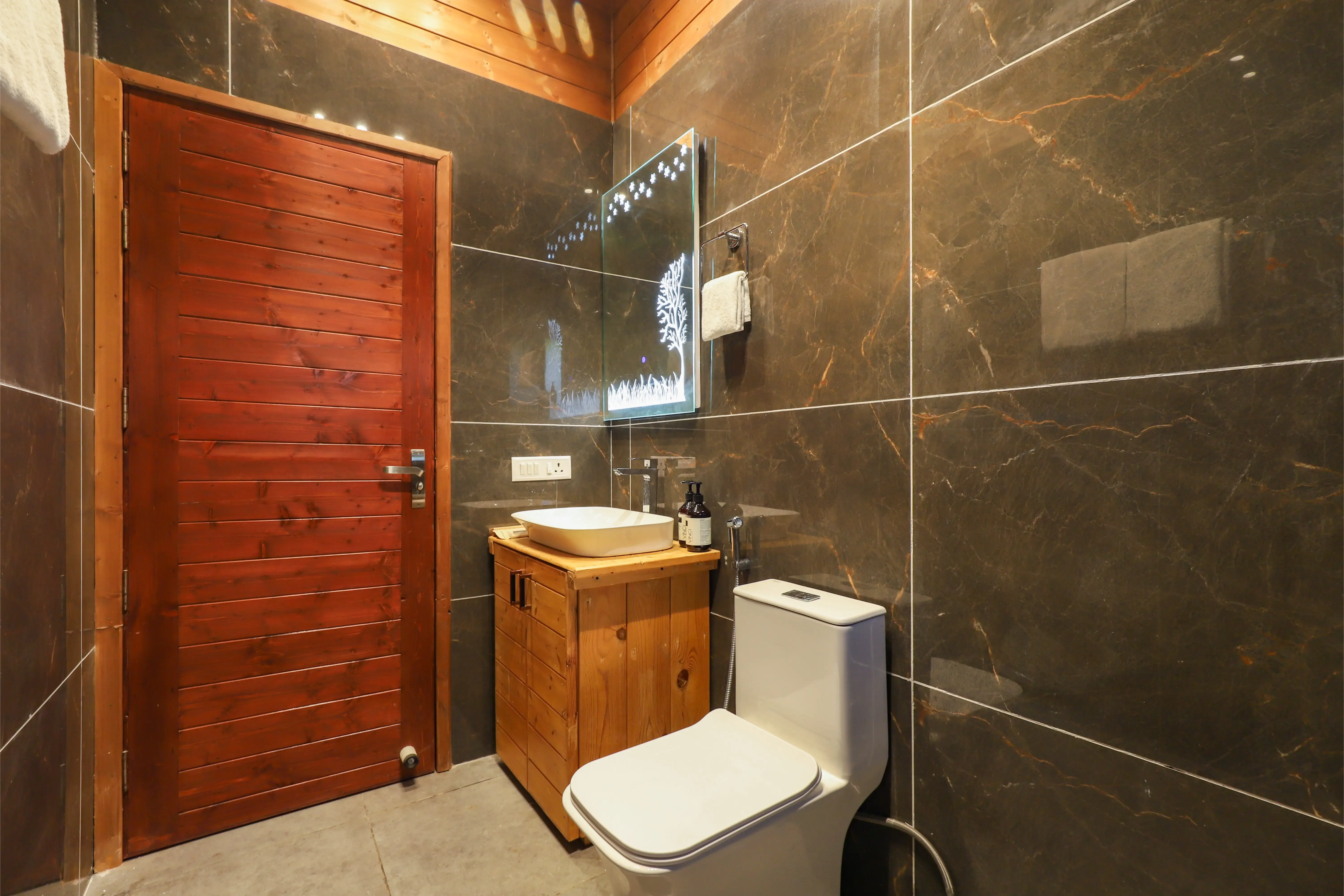 Riveira Hills | 3-BHK Pet-friendly Cottage with Lush Garden, Private Pool — photo 16