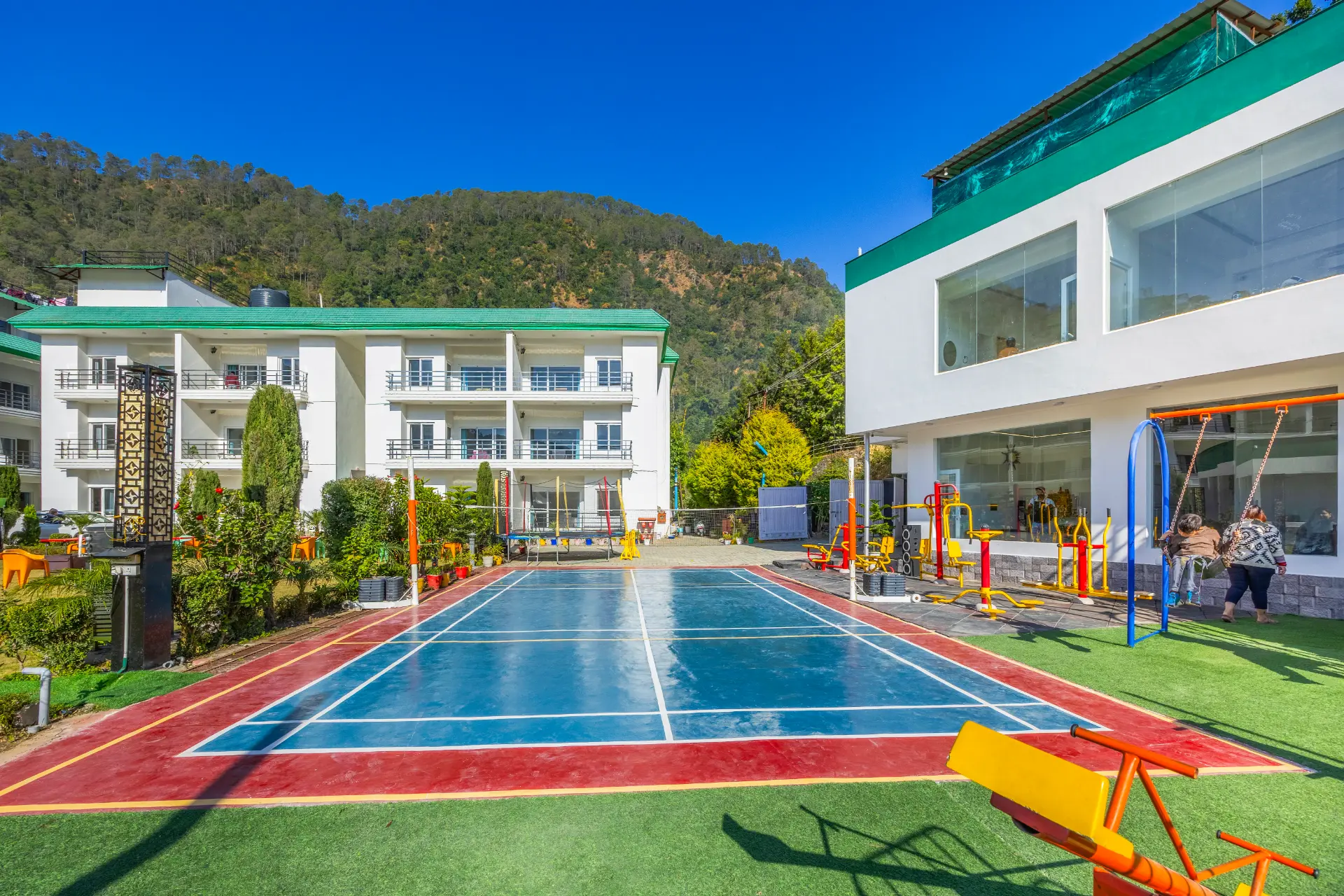 Kingdom Heartz | Charming Pet-friendly 1-BHK Apartment With Balcony, Common Pool, Common Garden & Restaurant — photo 18