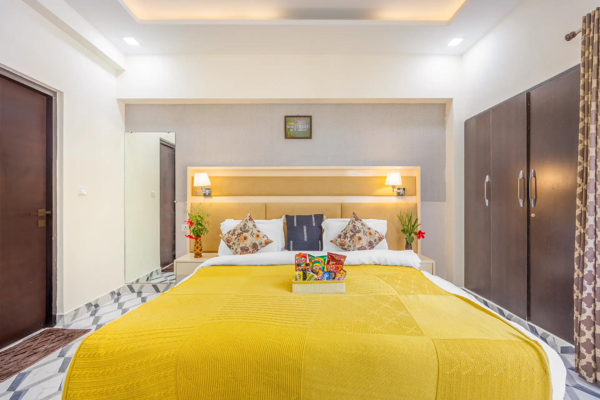 Kingdom Heartz | Charming Pet-friendly 1-BHK Apartment With Balcony, Common Pool, Common Garden & Restaurant — photo 10