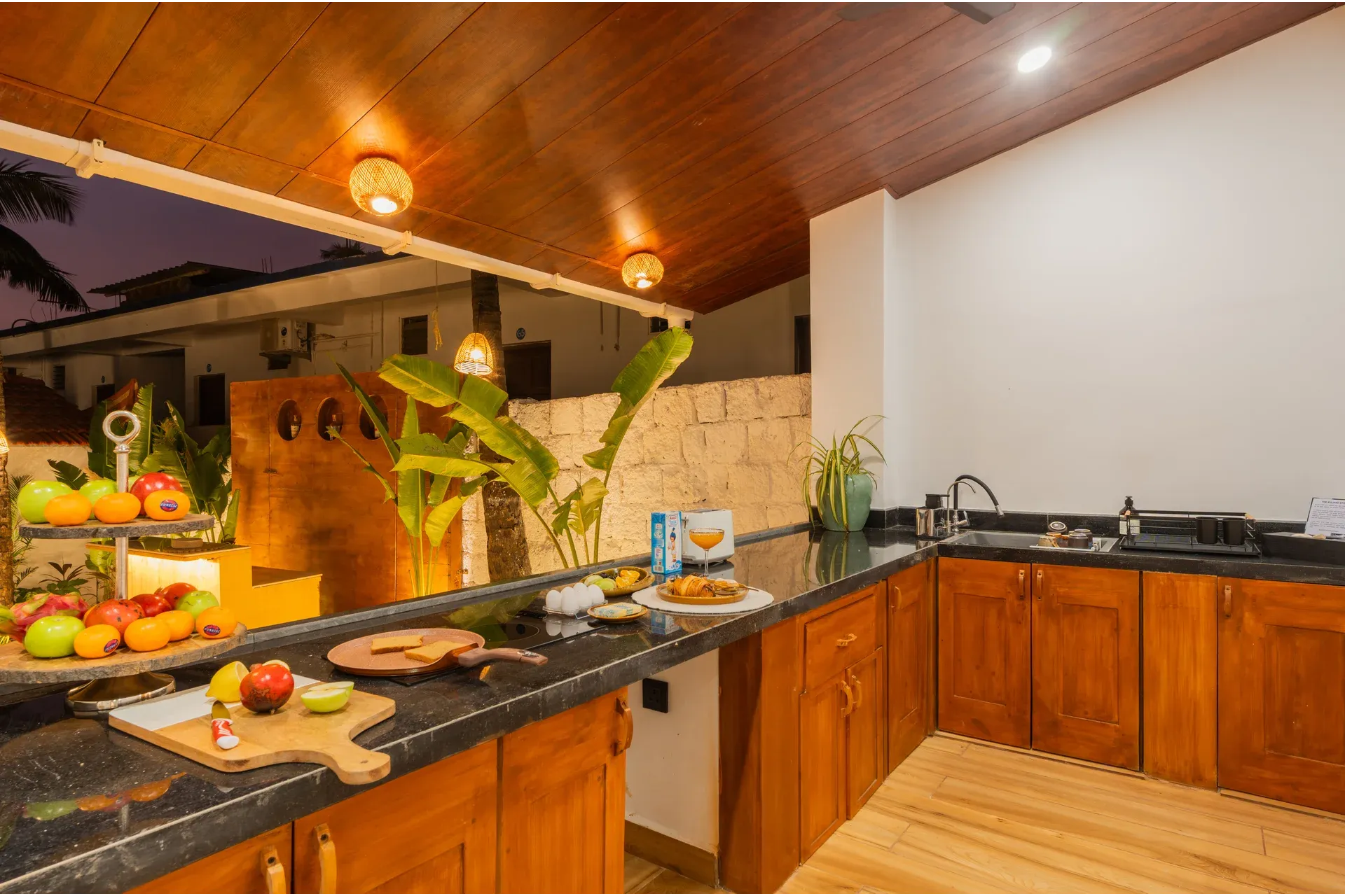 House of Neptune | 1-BHK Boutique Hut | Open Kitchen | Sit-out area | 10 Meters from Ashwem Beach — photo 19