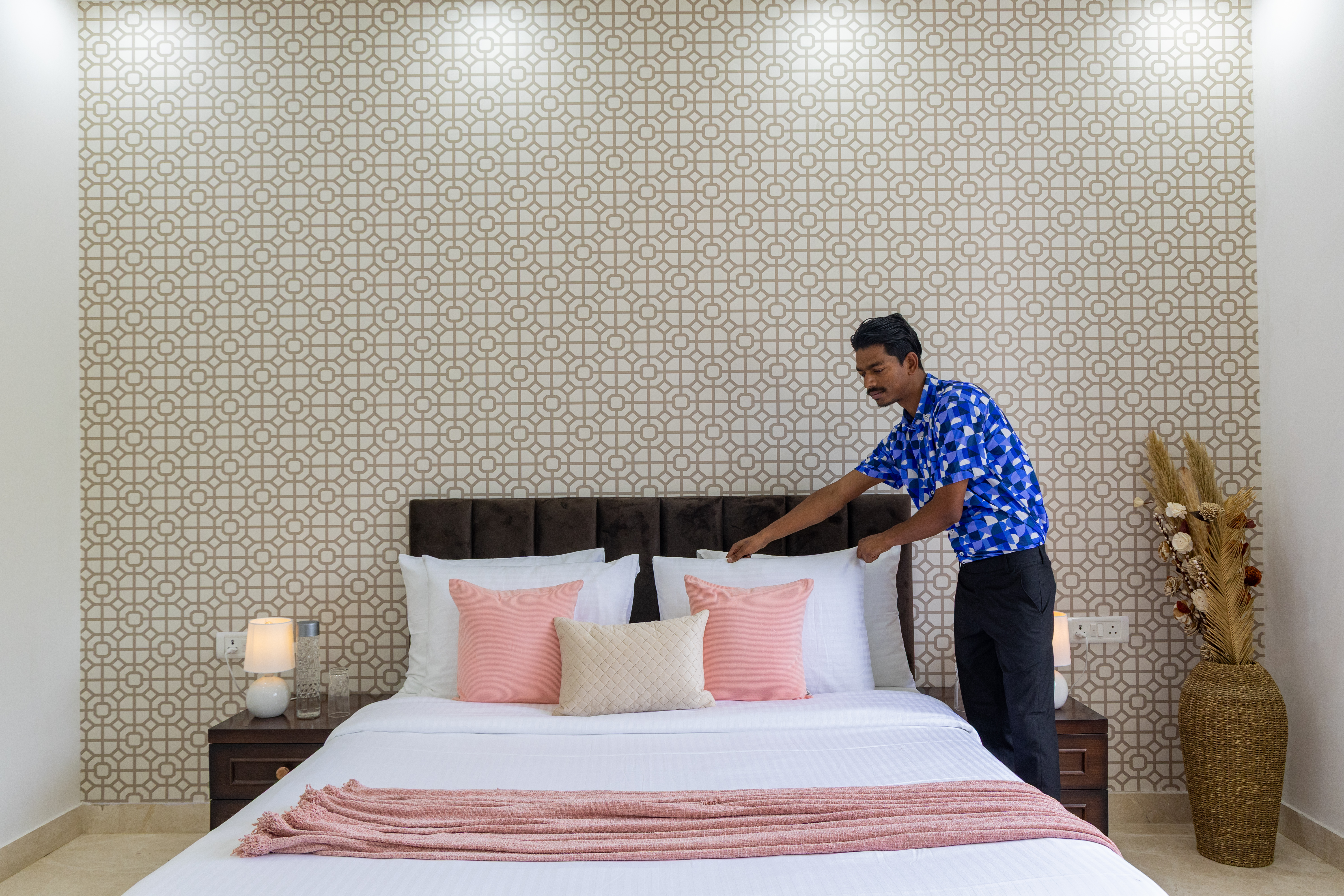 Ratikara Ullaas | 2-BHK with Private Pool, Lounge Space, Pool table & Lawn — photo 21
